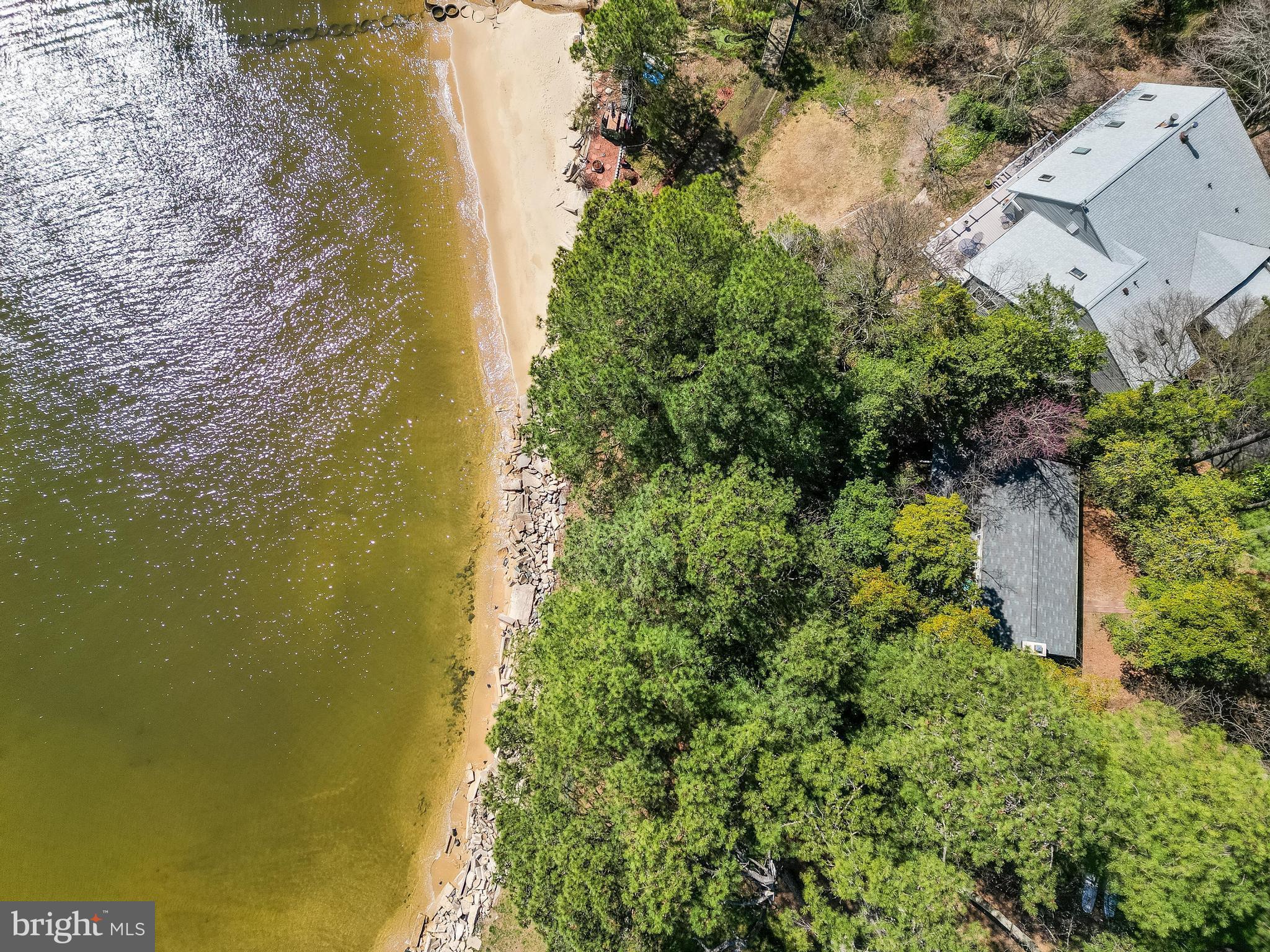 DRUM POINT - Residential