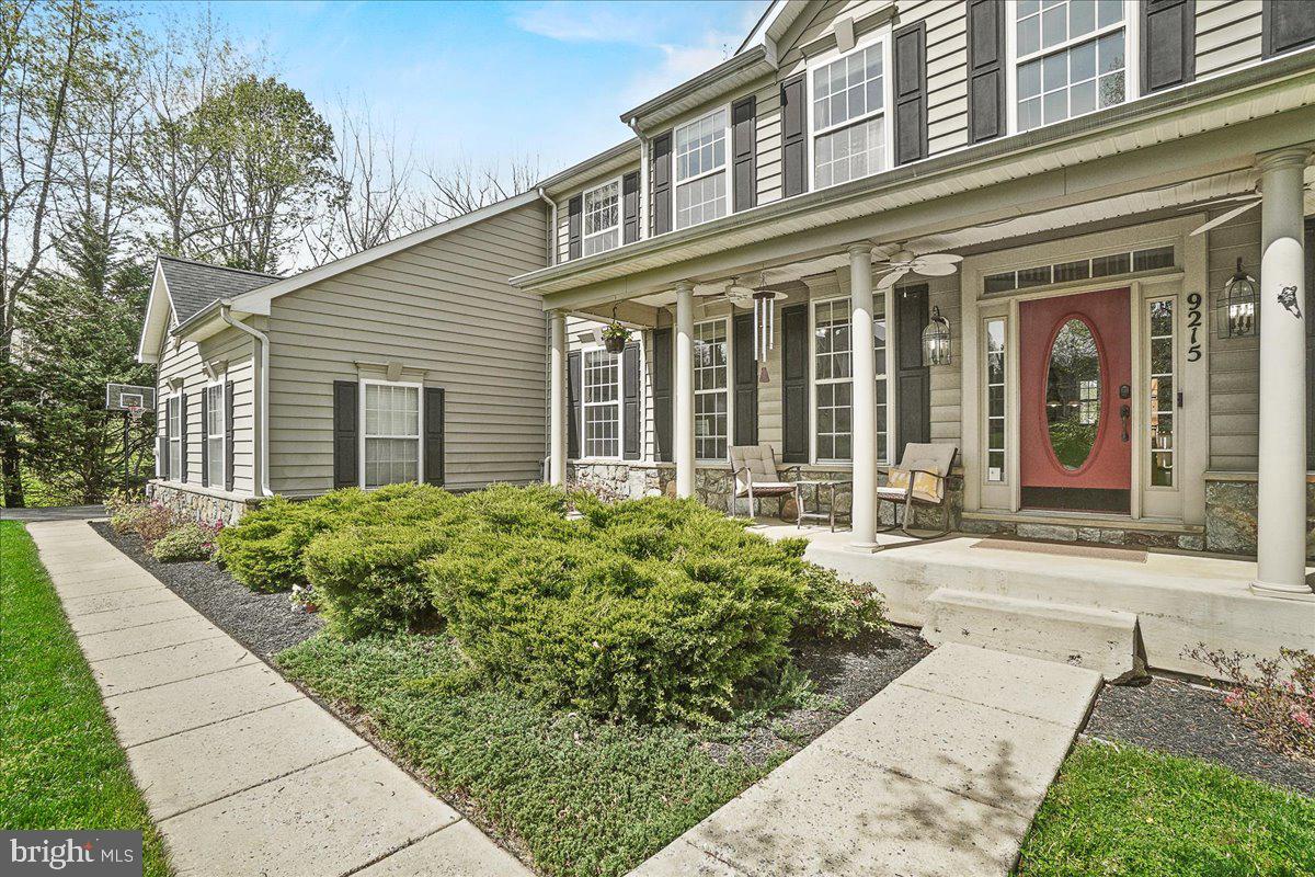 9215 HEATHER FIELD COURT