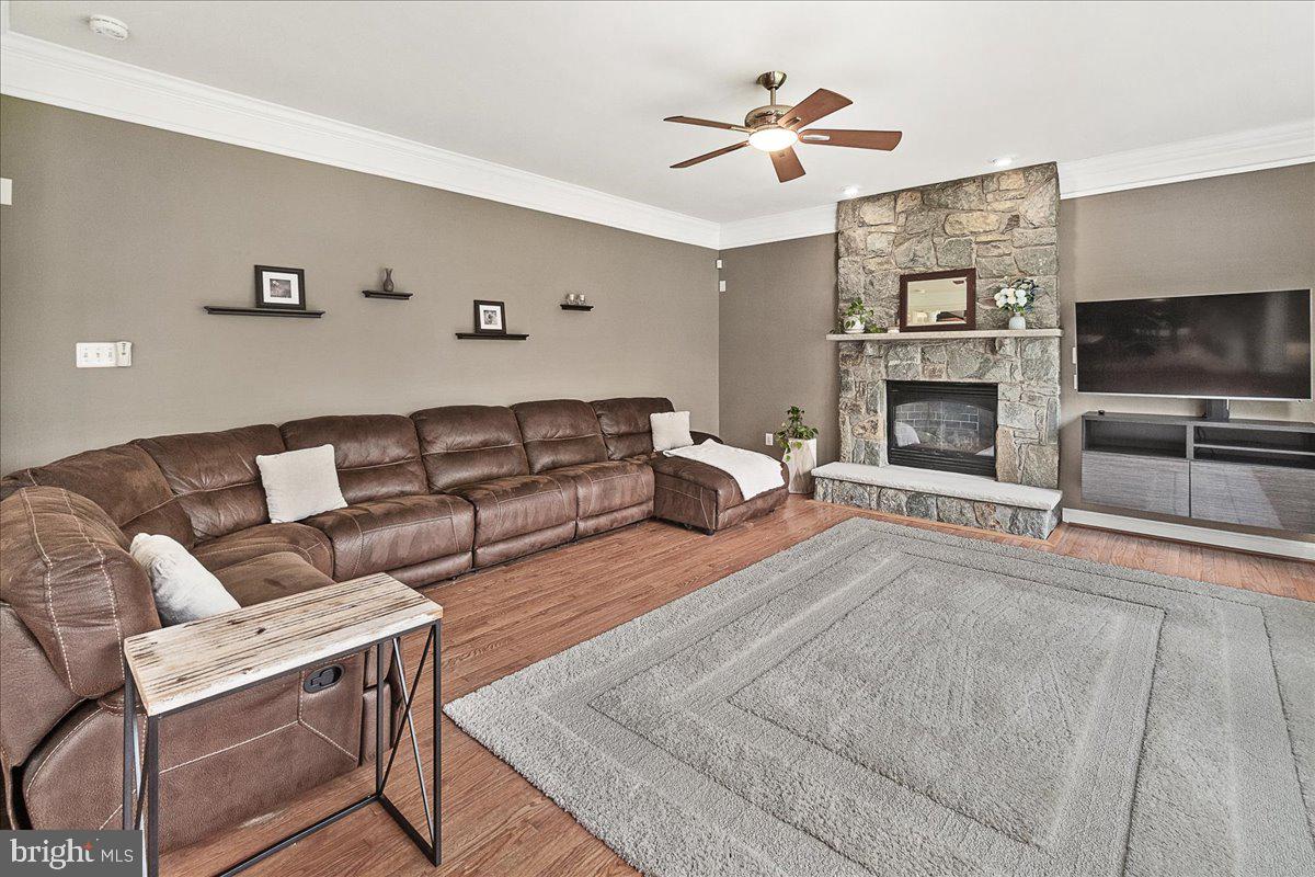 SENECA SPRINGS - Residential