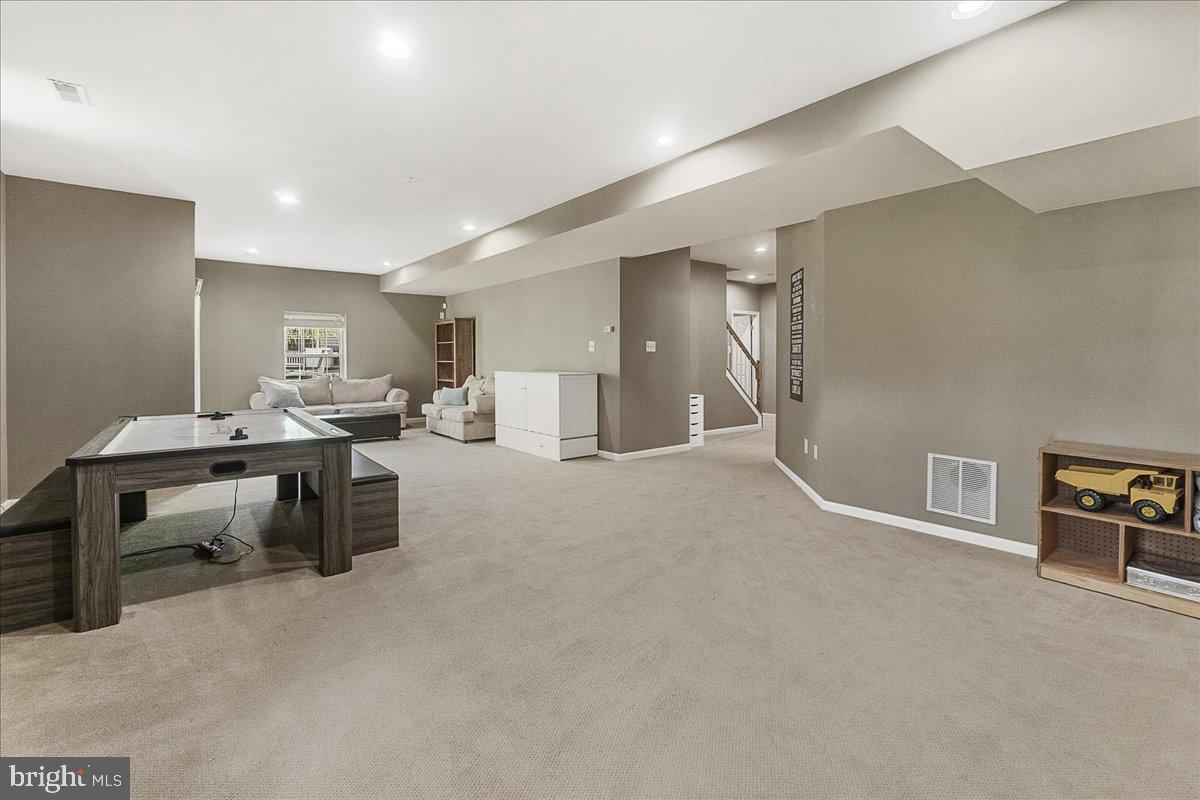 SENECA SPRINGS - Residential