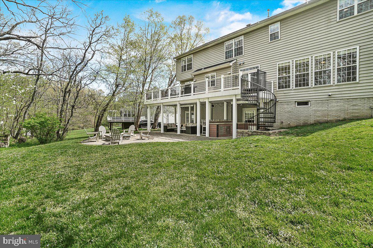 SENECA SPRINGS - Residential