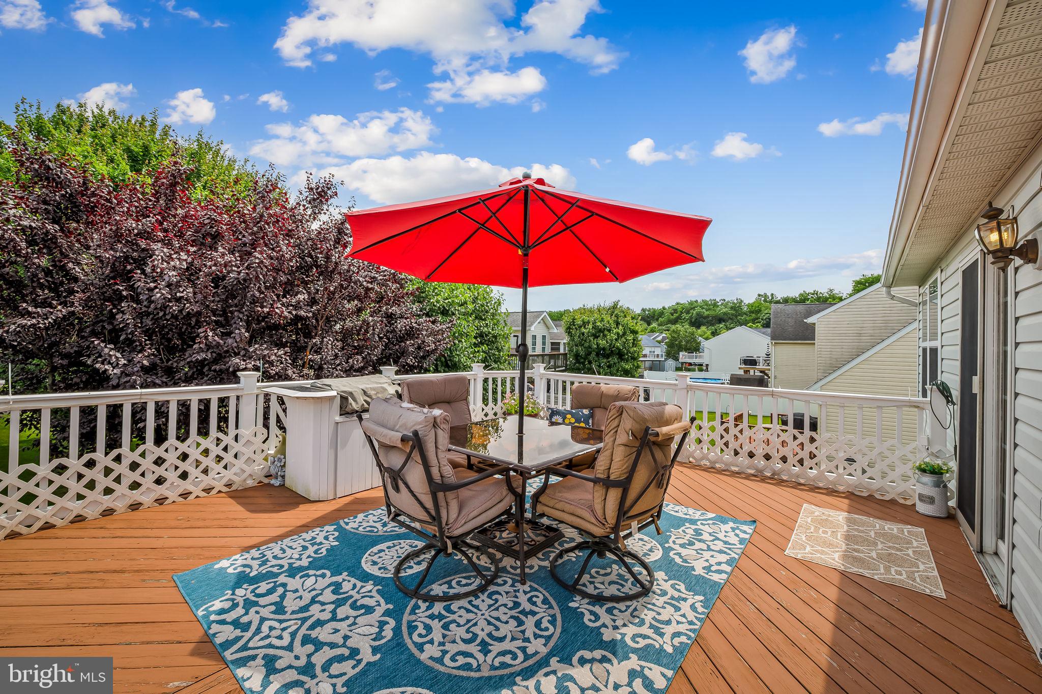 SENECA HARBOR - Residential