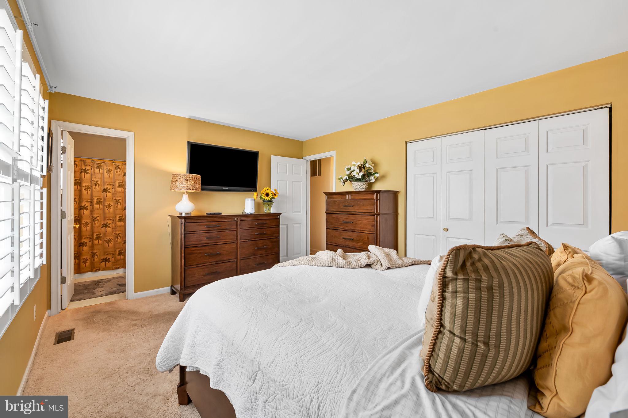 SENECA HARBOR - Residential