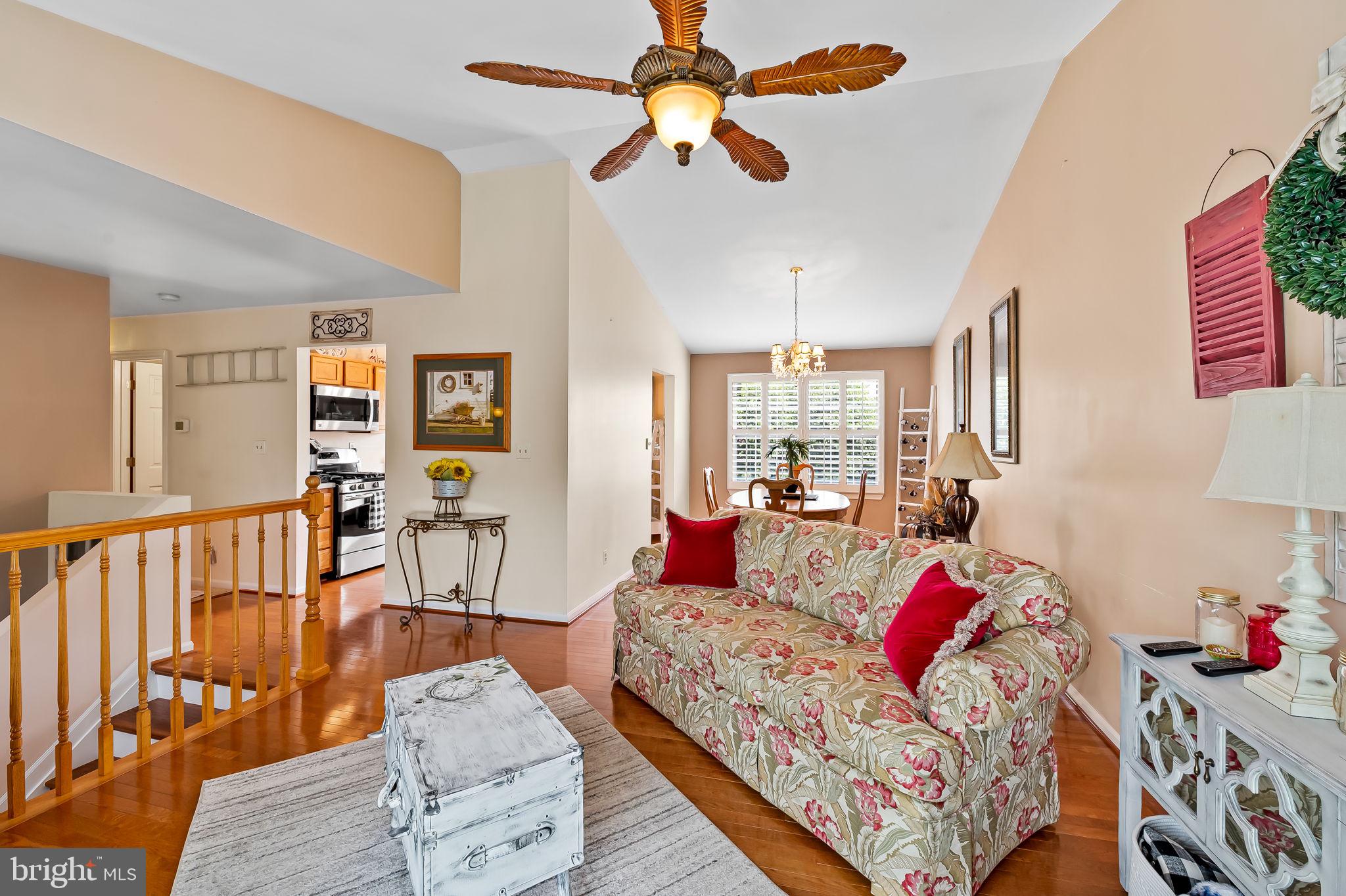 SENECA HARBOR - Residential