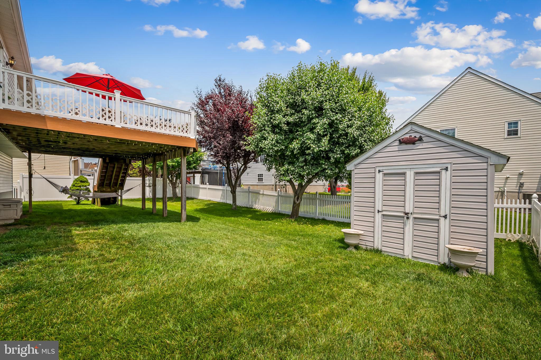SENECA HARBOR - Residential