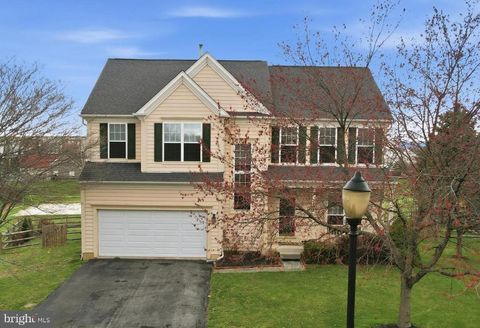 1707 DEARBOUGHT COURT FREDERICK MD 21701
