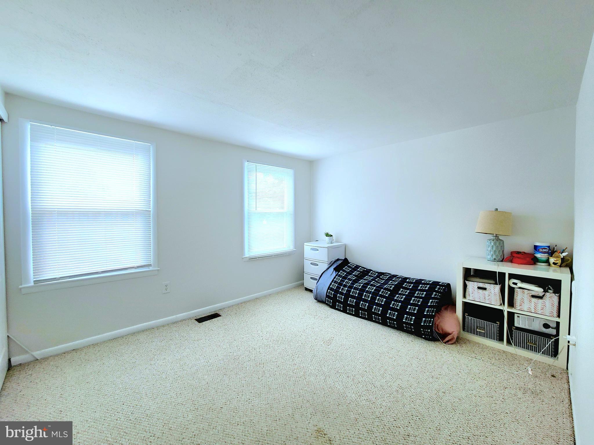 BELMONT - Residential