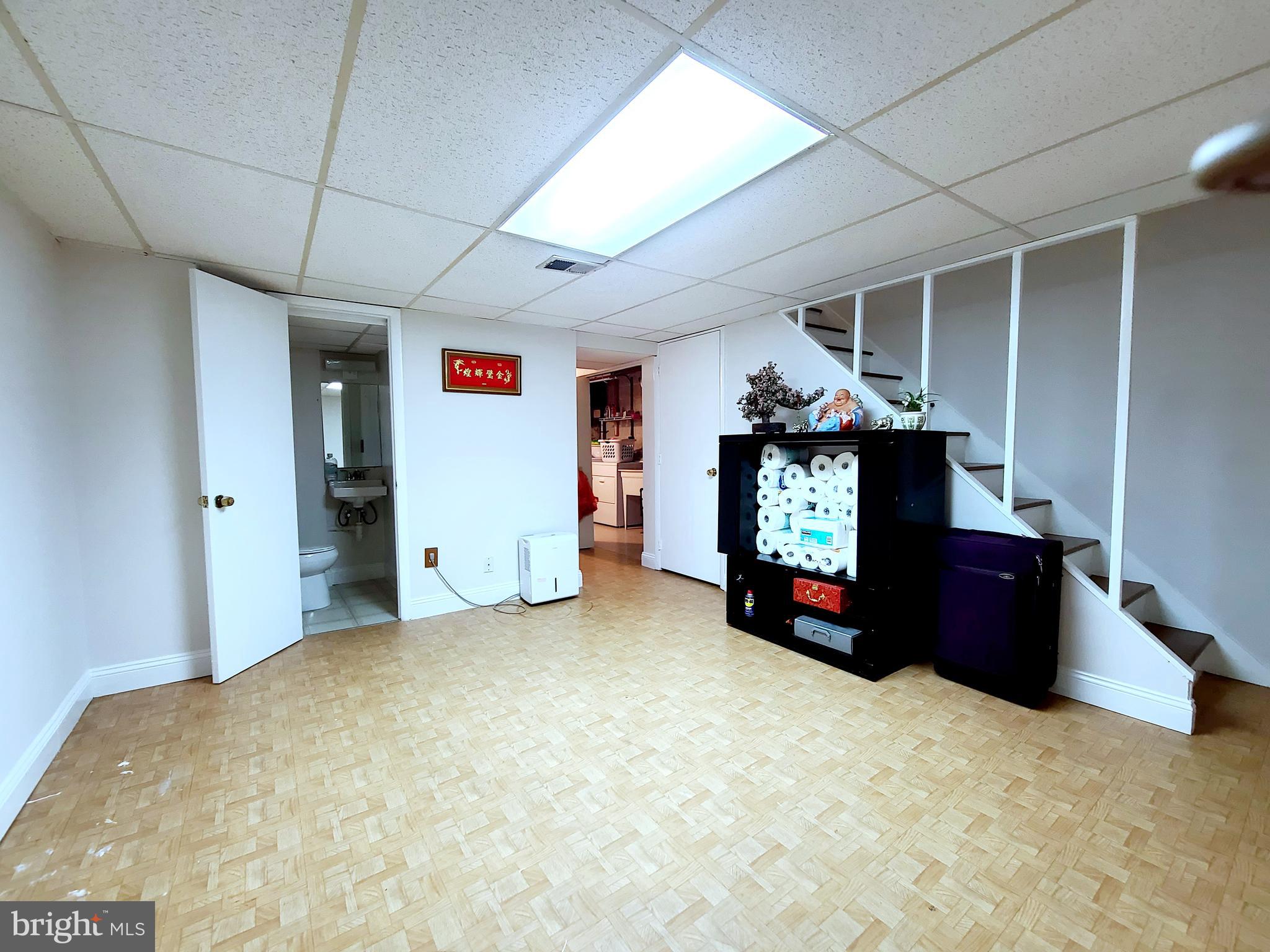 BELMONT - Residential