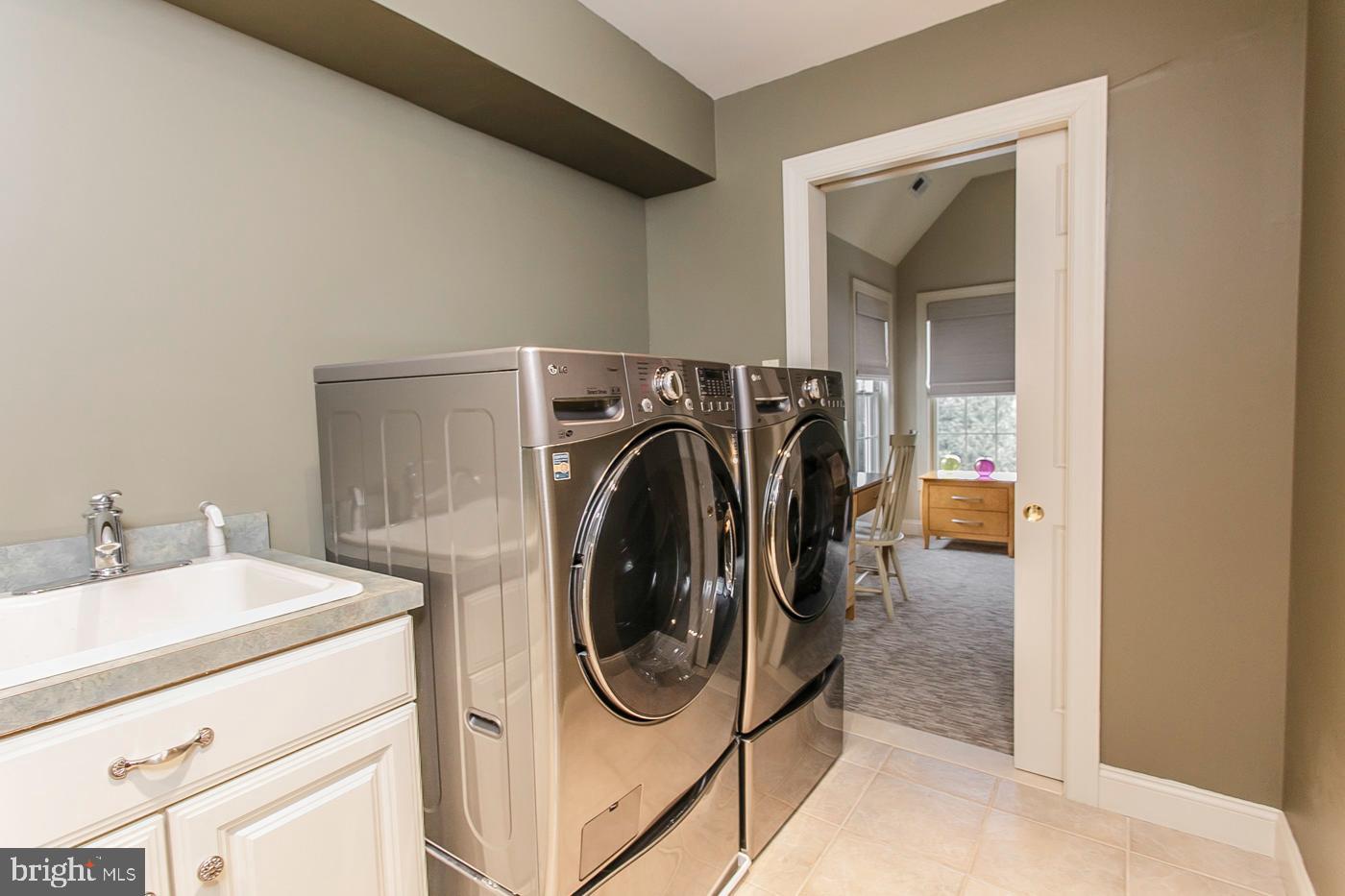 GRANARY ESTATES - Residential