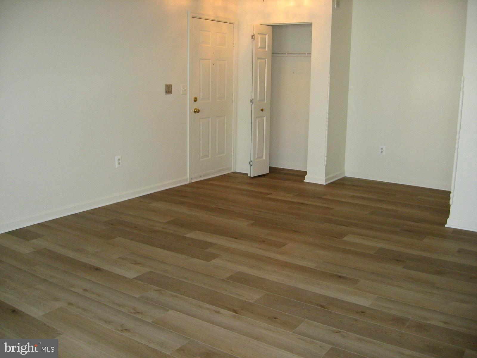 DEVONSHIRE AT WHITEMARSH - Residential