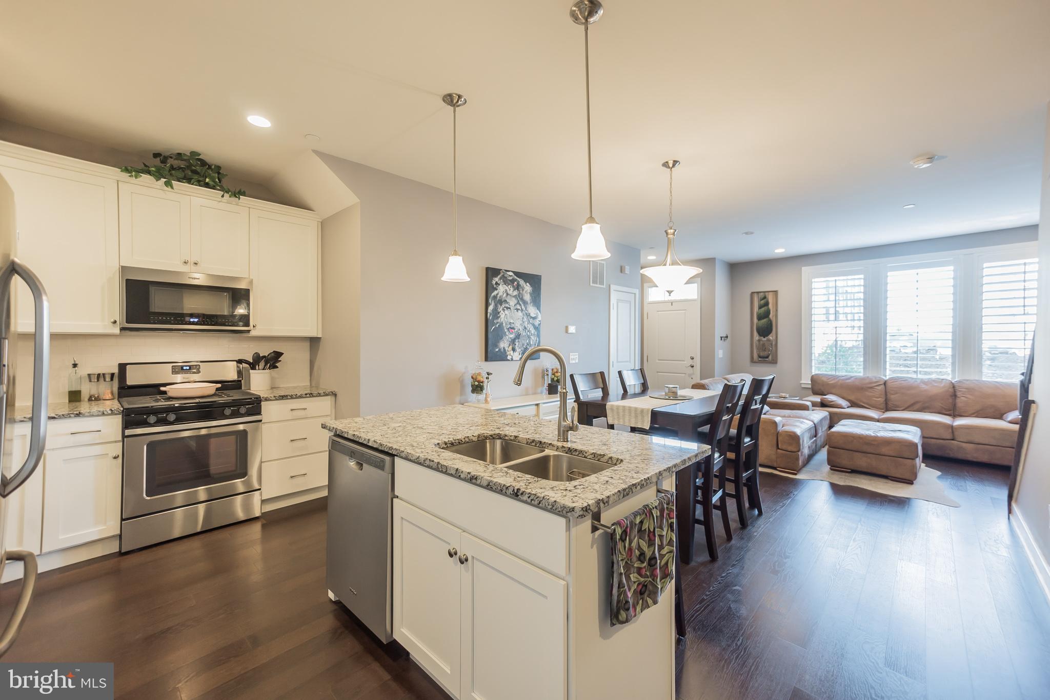 BROWNSTONES AT VF - Residential