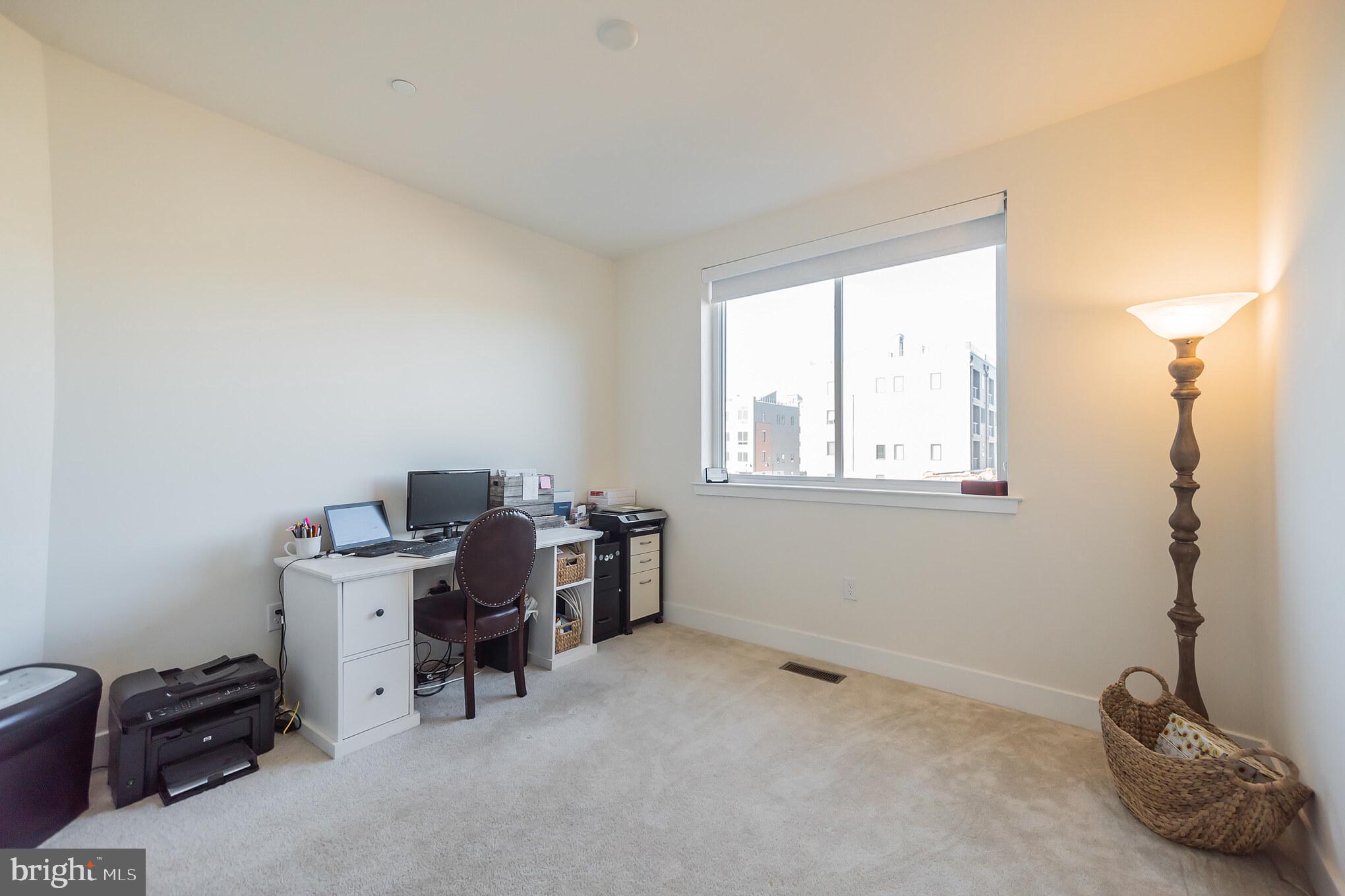 BROWNSTONES AT VF - Residential