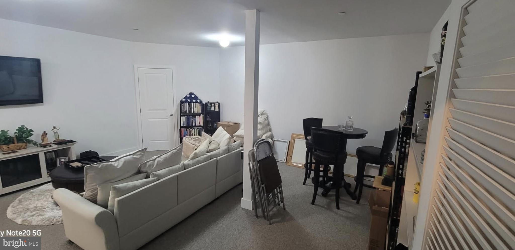 BROWNSTONES AT VF - Residential