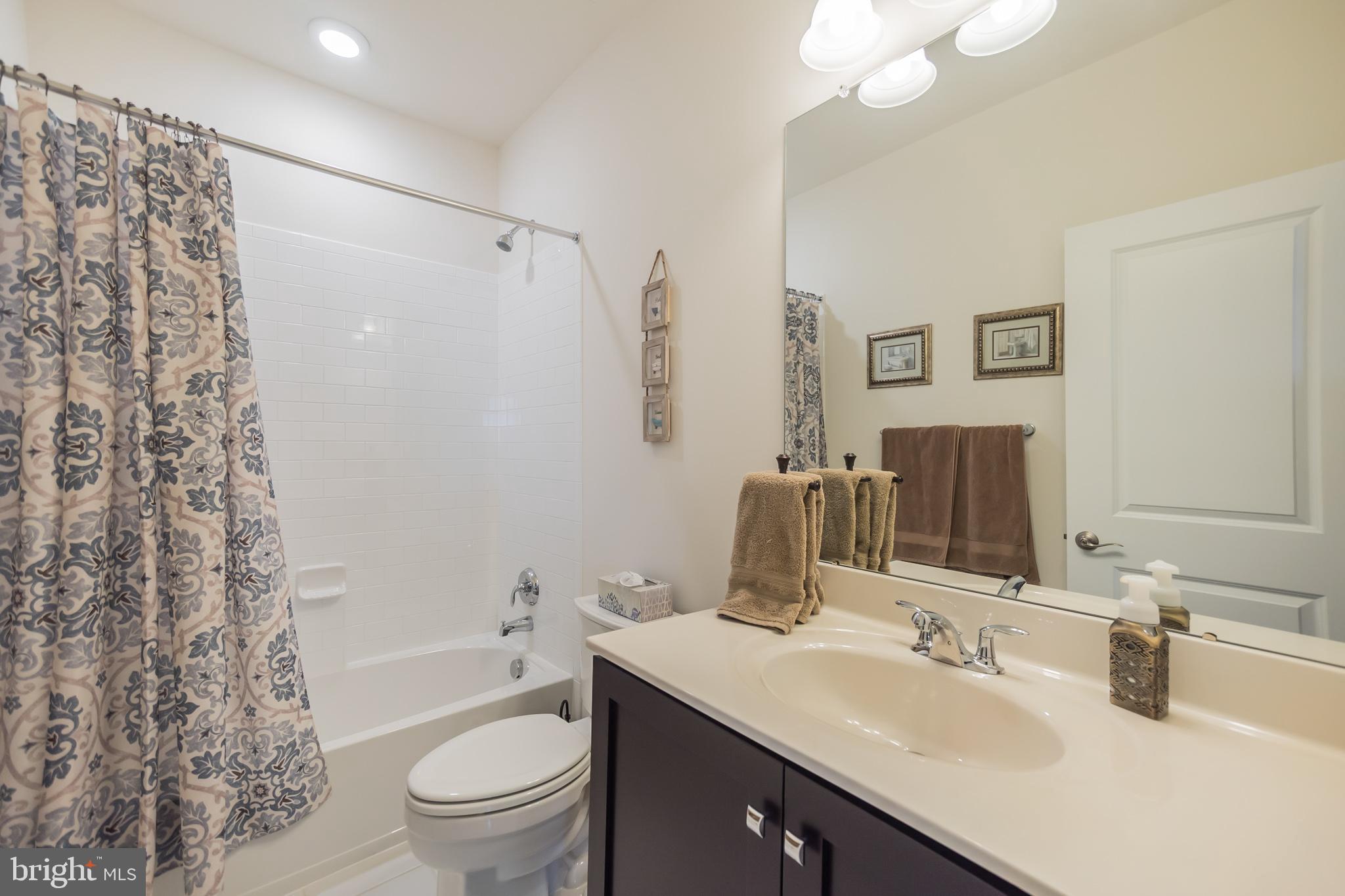 BROWNSTONES AT VF - Residential