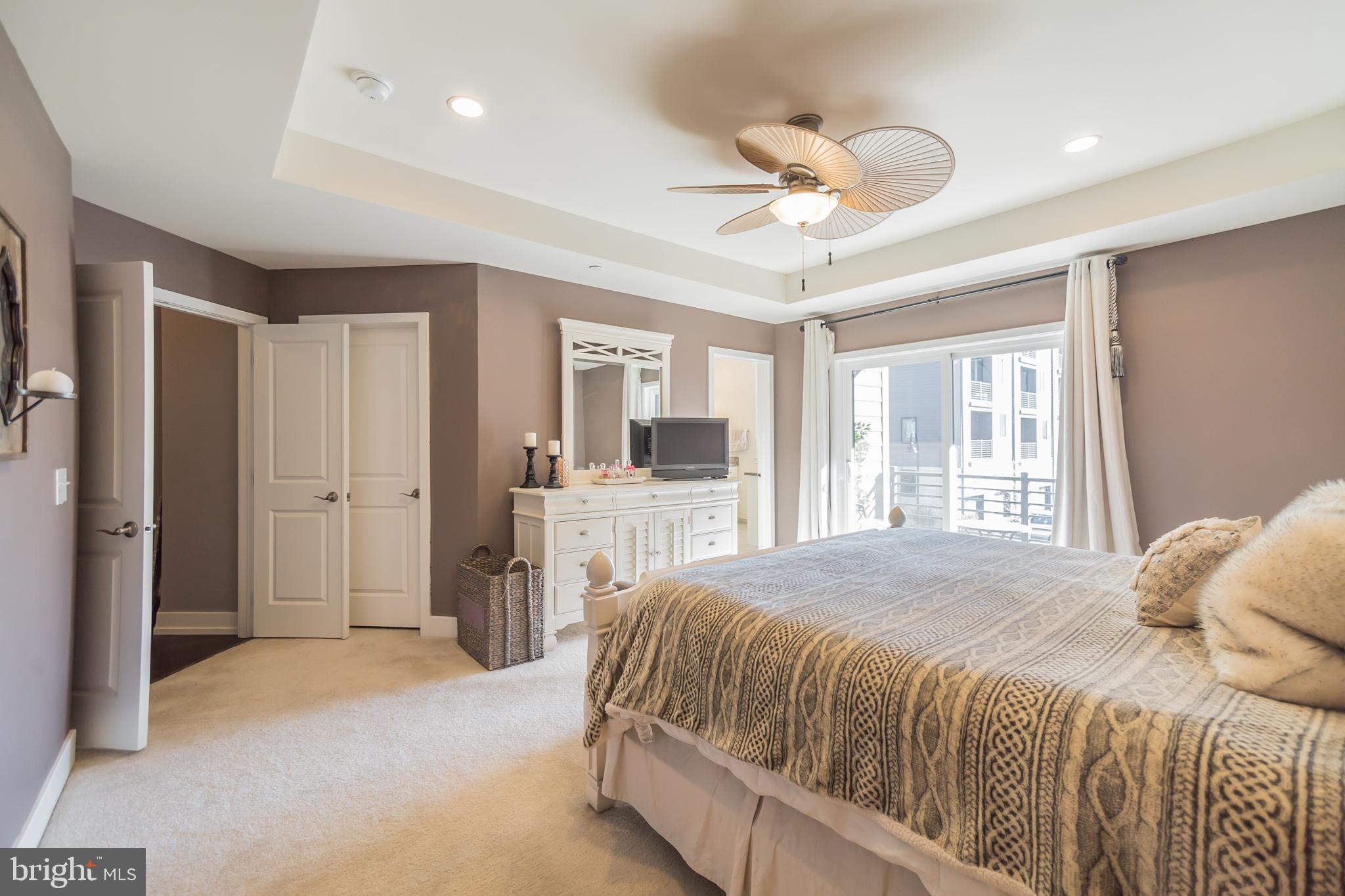 BROWNSTONES AT VF - Residential