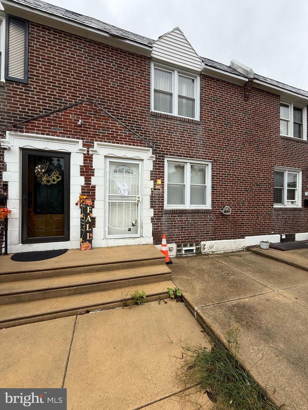 Photo of 7650 Sherwood Road, PHILADELPHIA, PA 19151 (MLS # PAPH2542048)