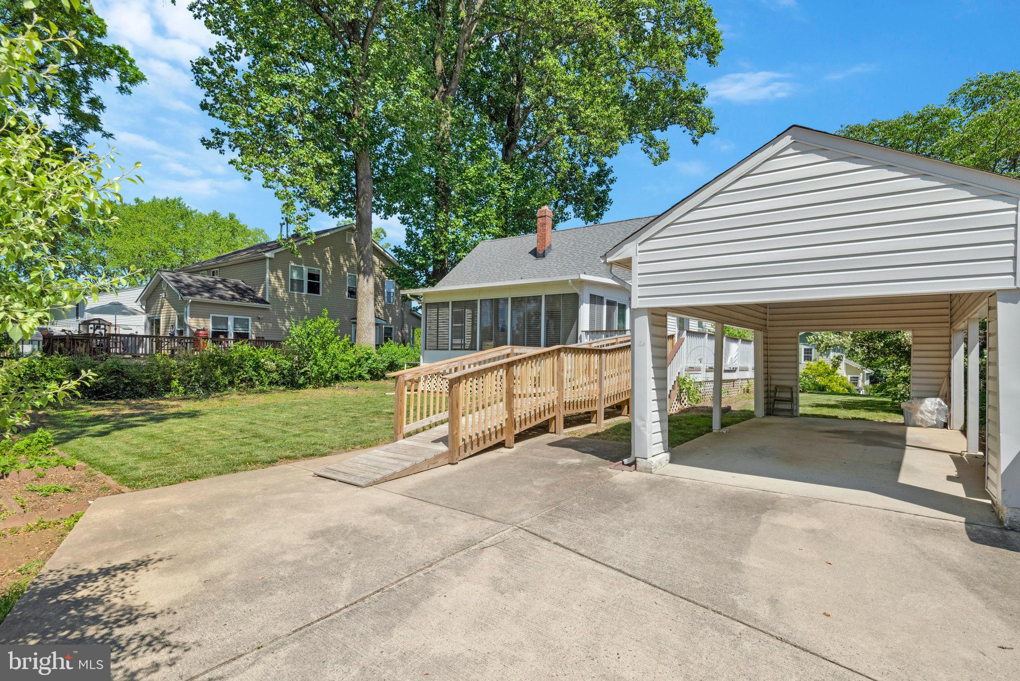 WESTMORE - Residential