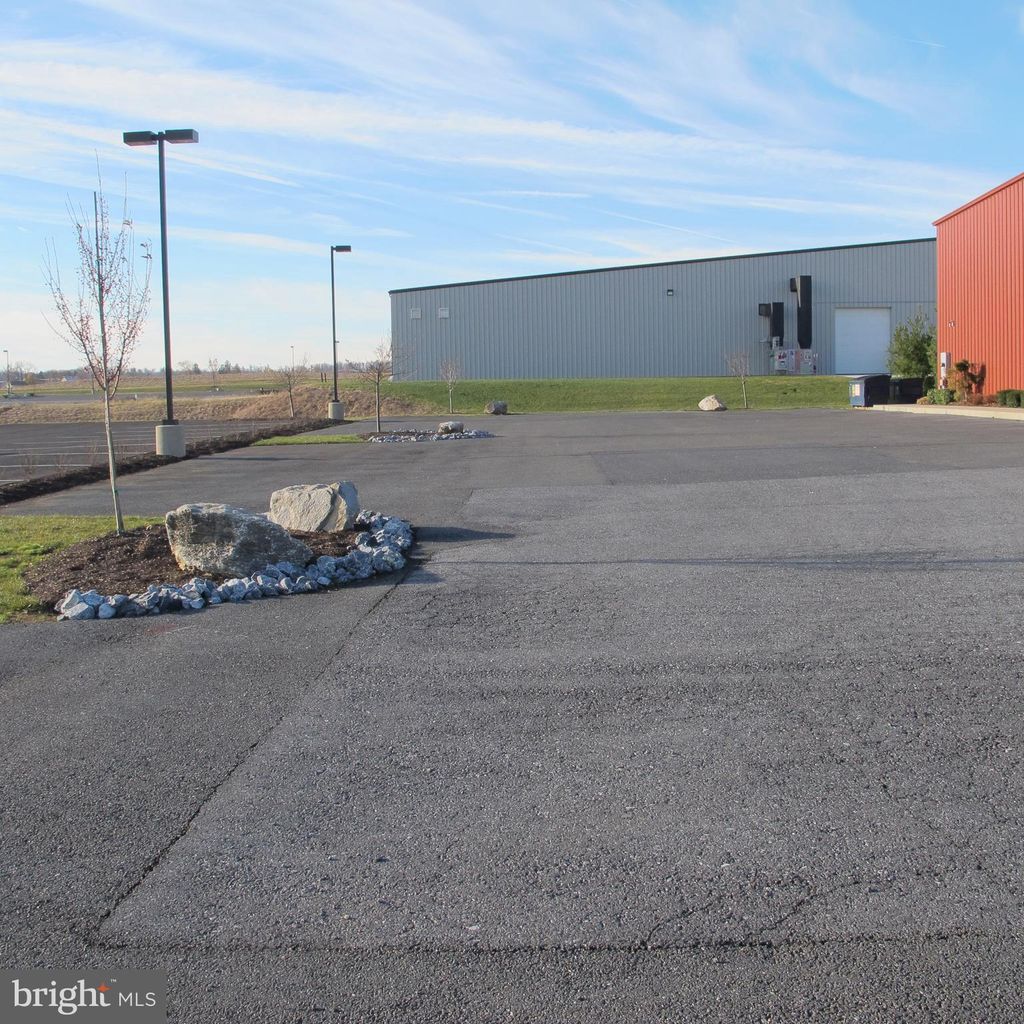 Photo of 318 Taxiway Drive, ANNVILLE, PA 17003 (MLS # PALN2020004)