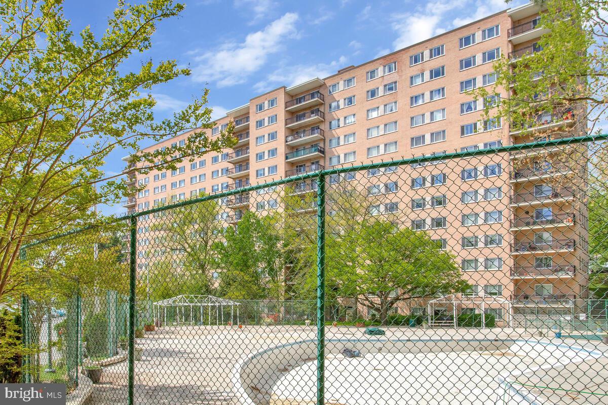 PARK SUTTON CODM - Residential