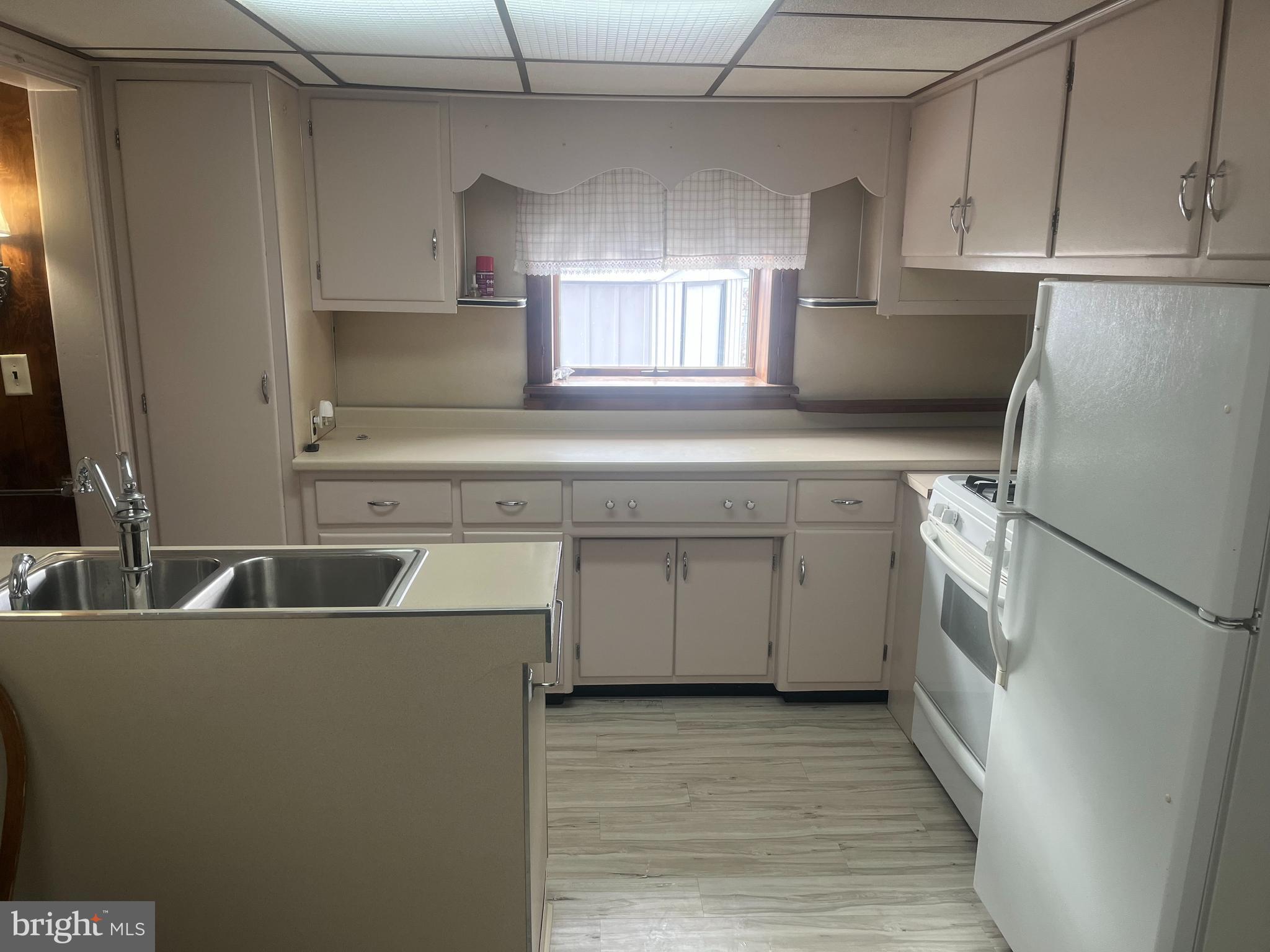 HOLMESBURG - Residential