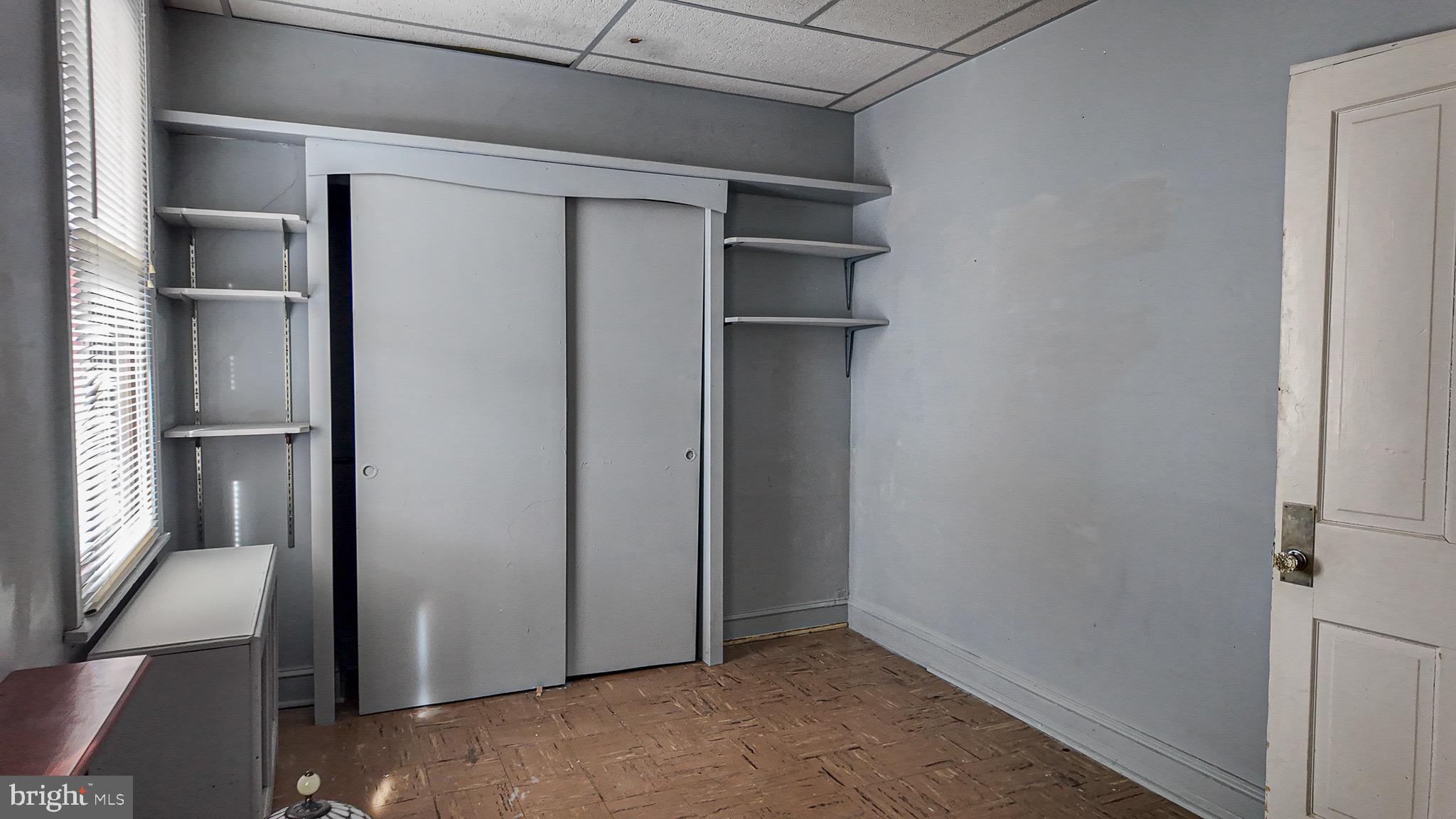 HOLMESBURG - Residential