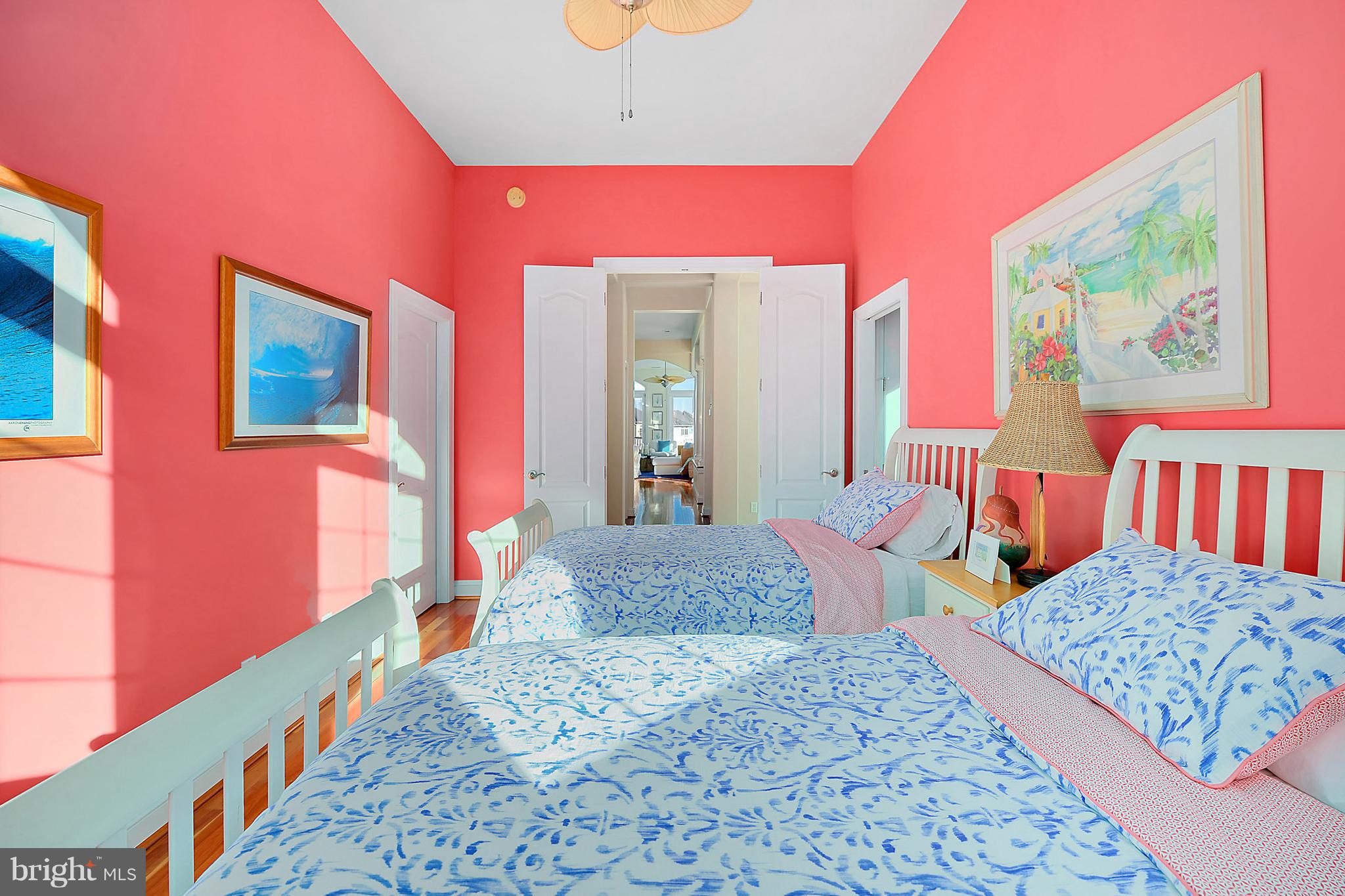 MARTHA'S  LANDING - Residential