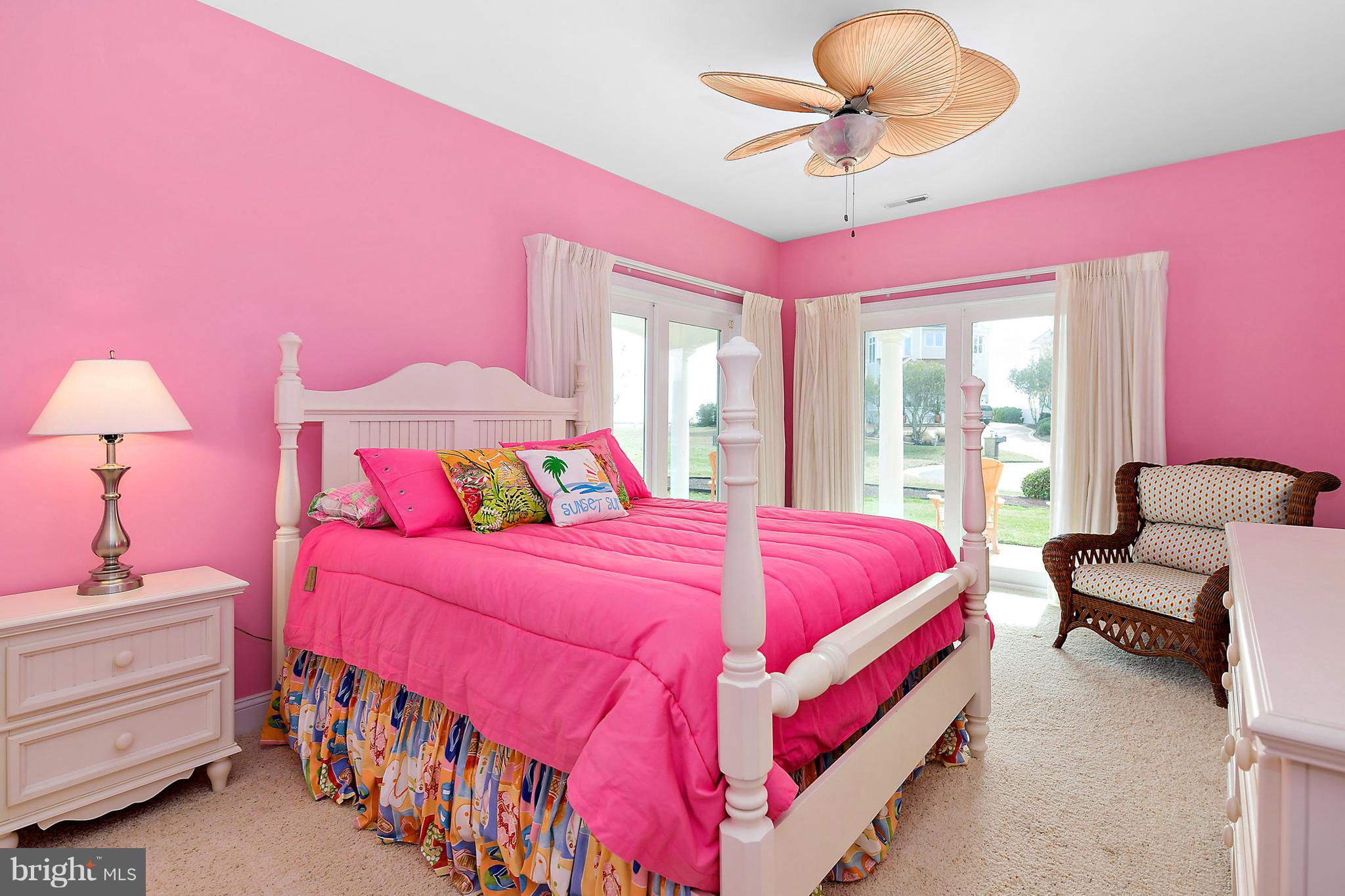 MARTHA'S  LANDING - Residential