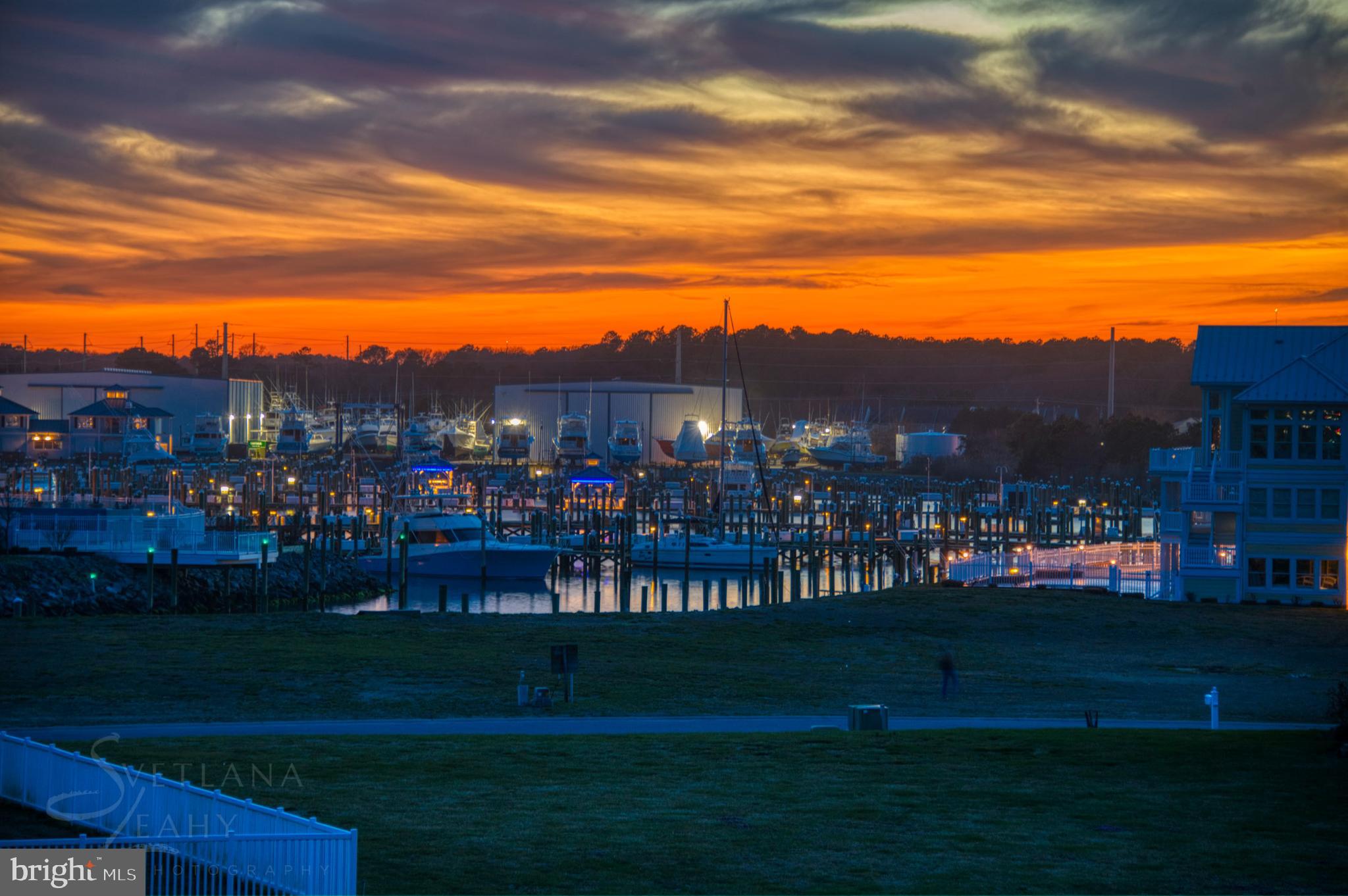 MARTHA'S  LANDING - Residential