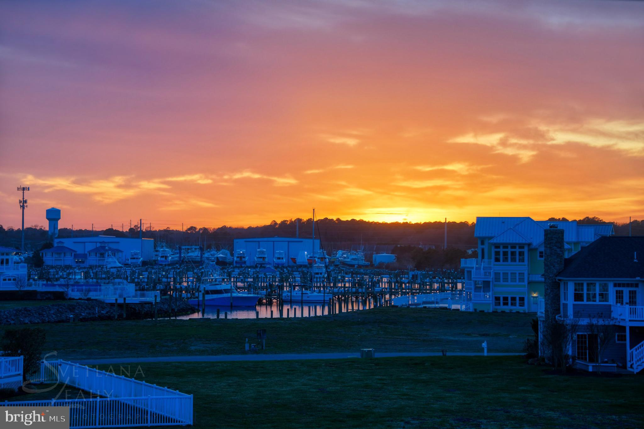 MARTHA'S  LANDING - Residential