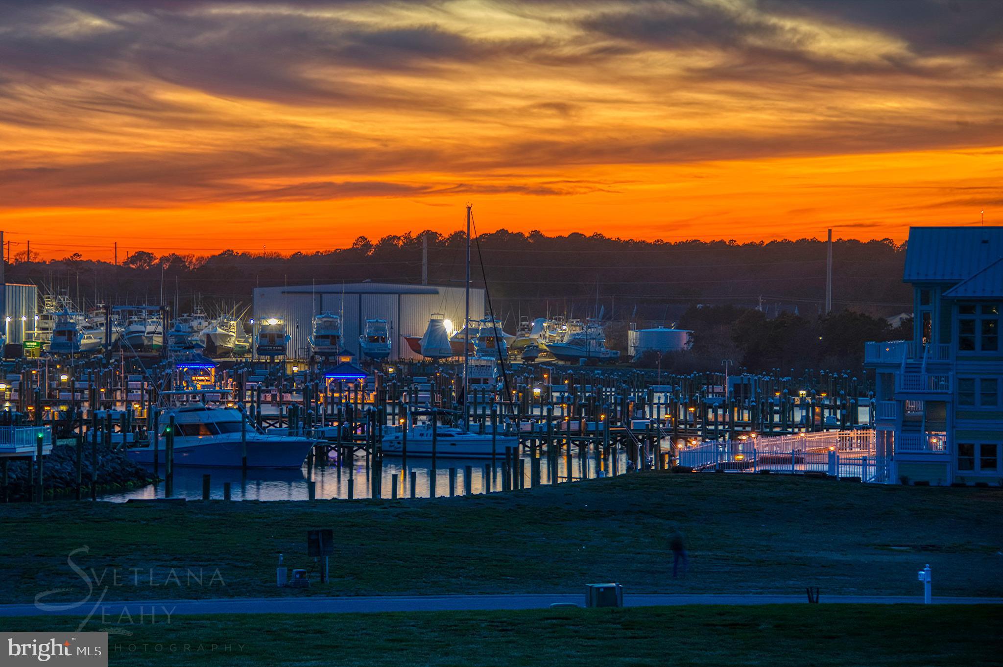 MARTHA'S  LANDING - Residential