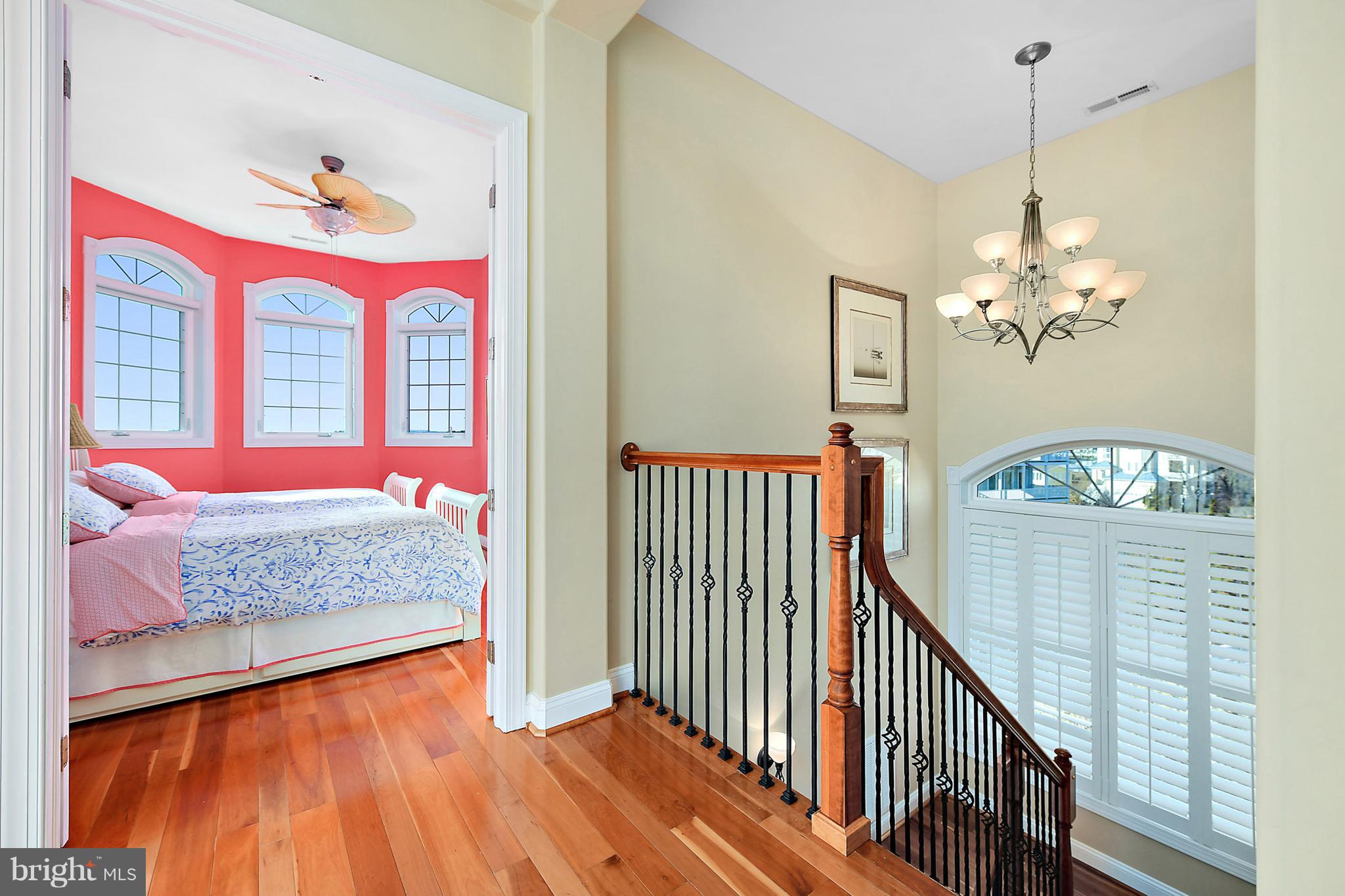 MARTHA'S  LANDING - Residential