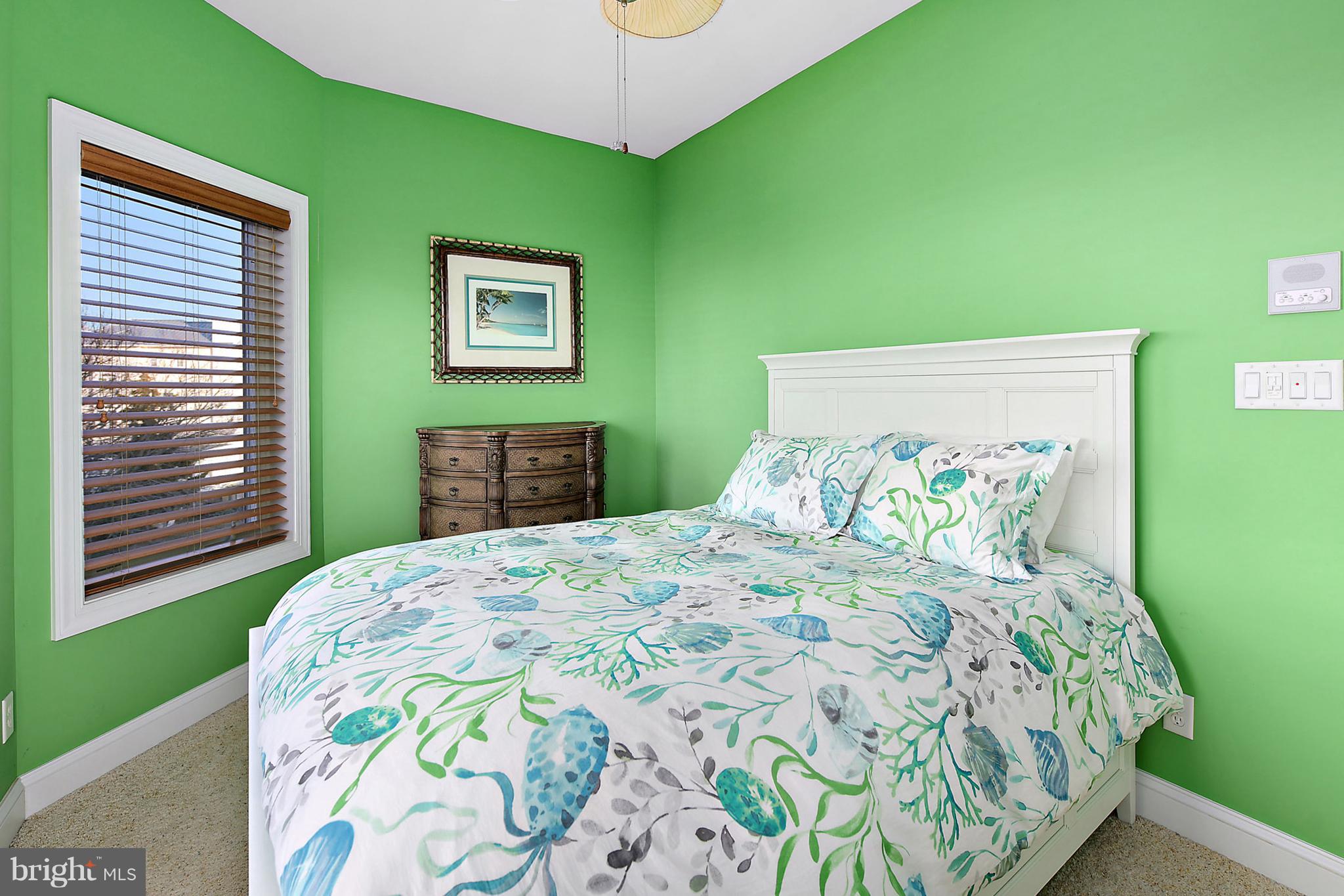 MARTHA'S  LANDING - Residential