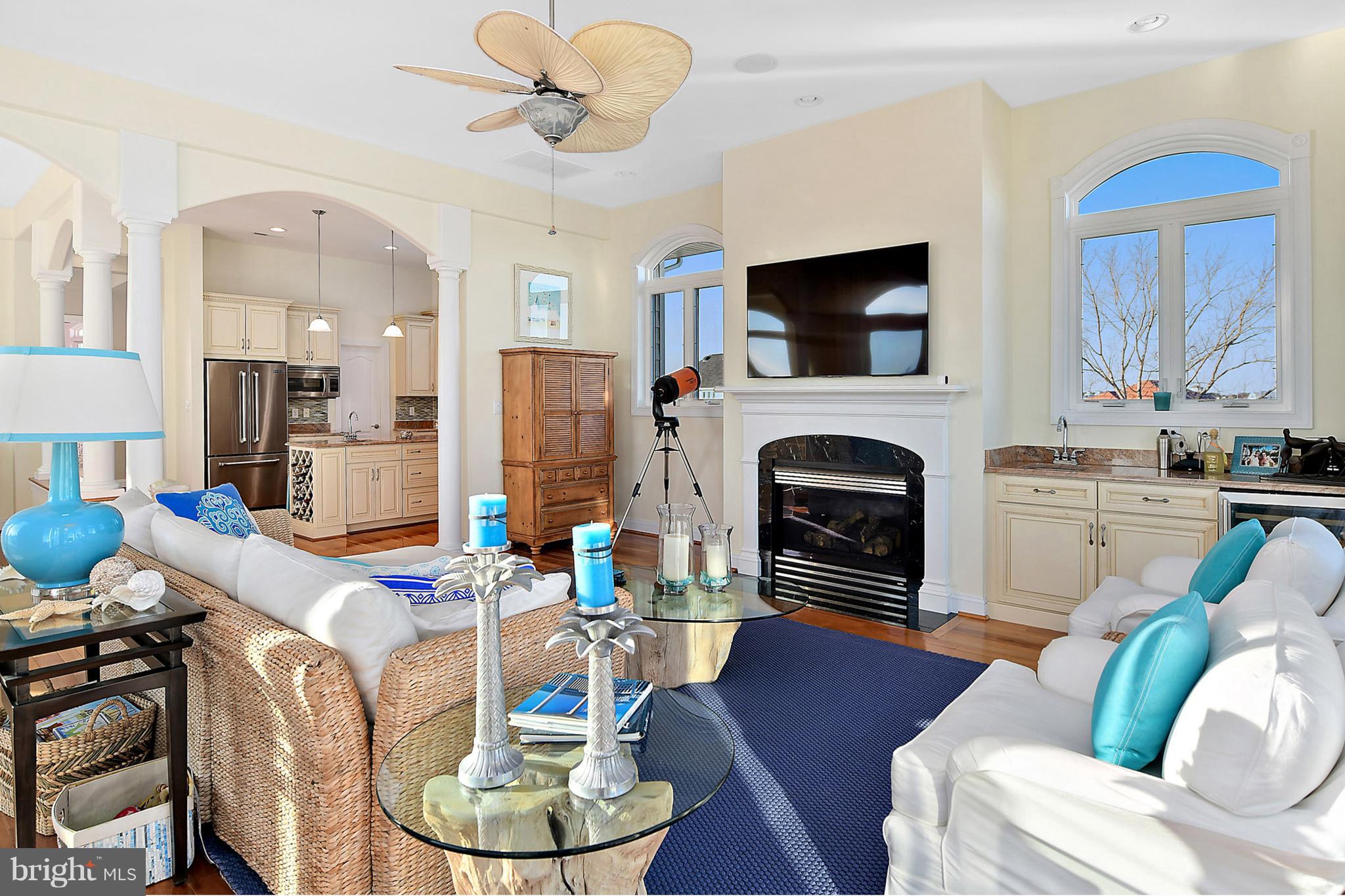 MARTHA'S  LANDING - Residential