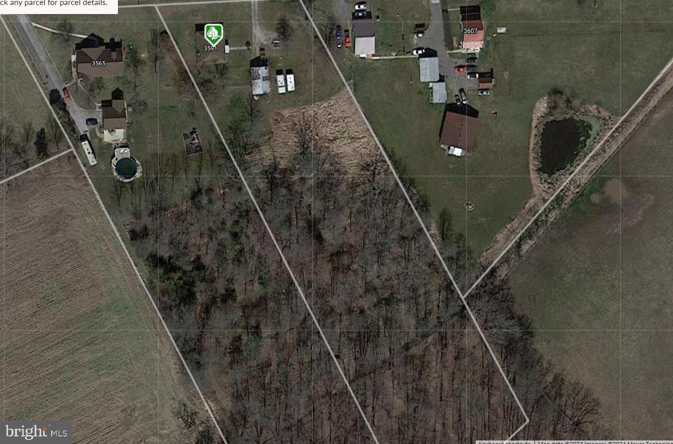 MOUNT PLEASANT TOWNSHIP - Land