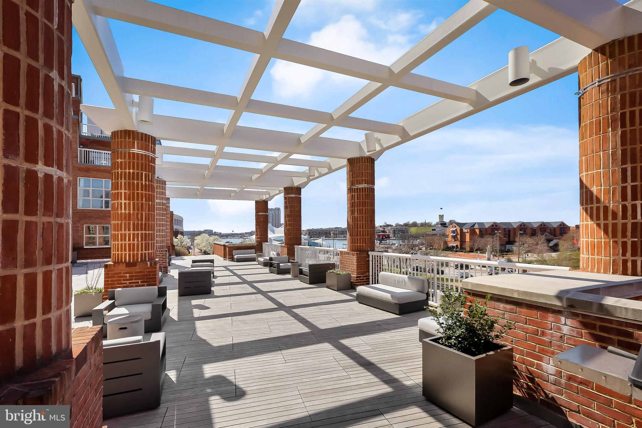 INNER HARBOR - Residential