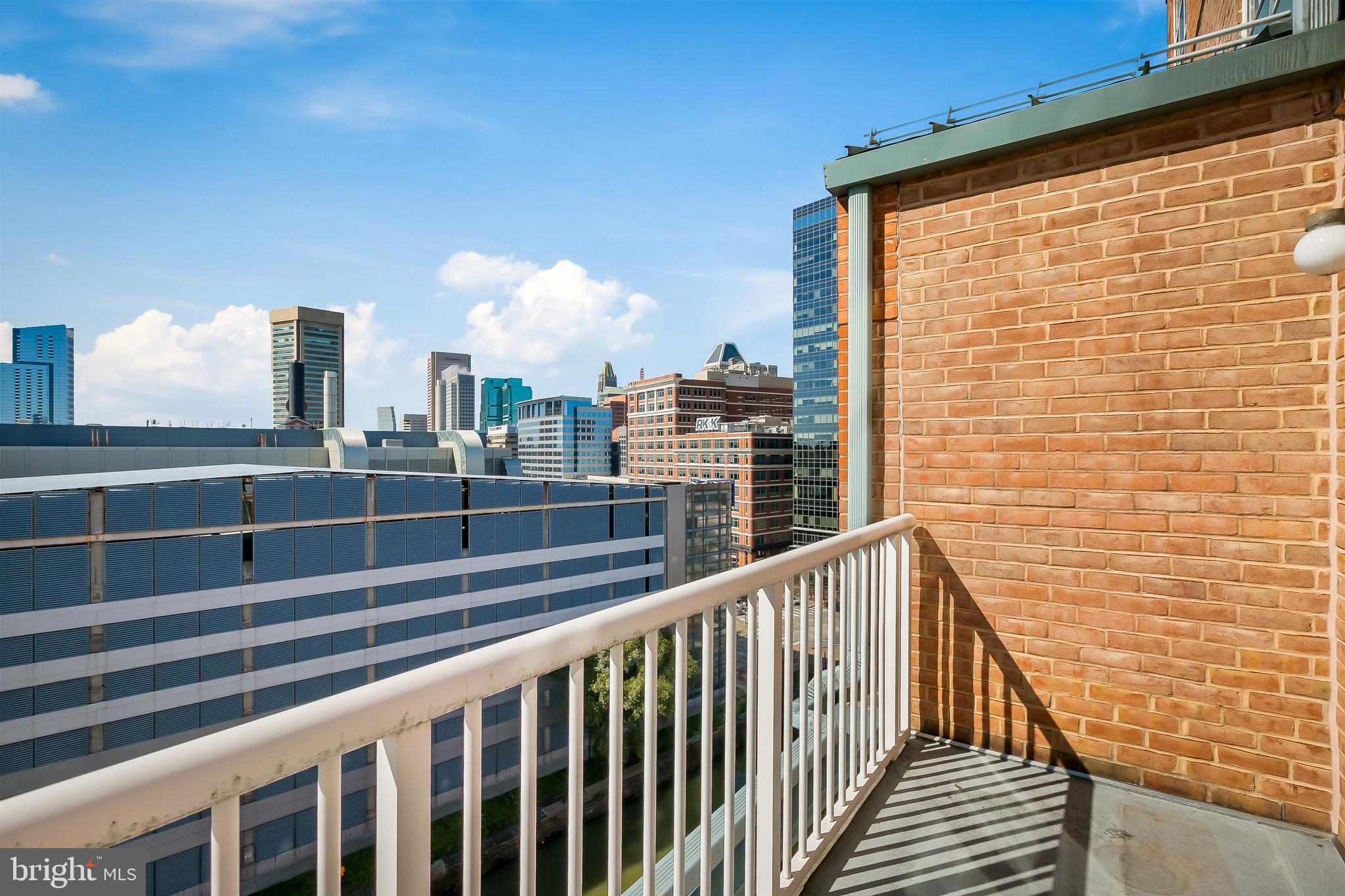 INNER HARBOR - Residential