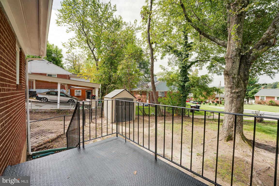 HIGHVIEW - Residential