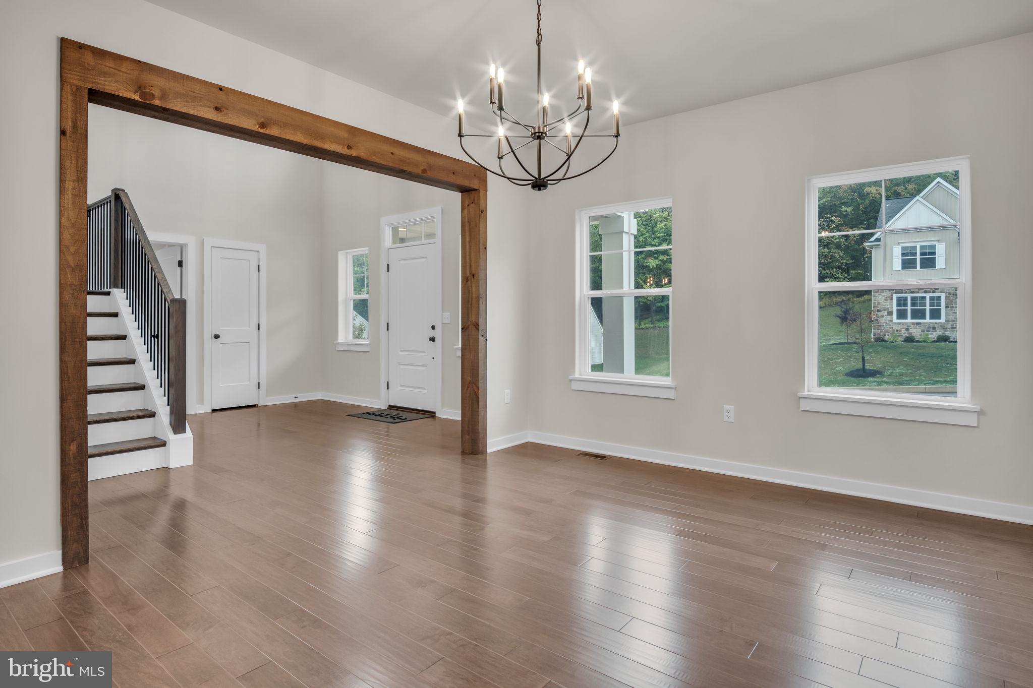 ROCKVILLE ESTATES - Residential