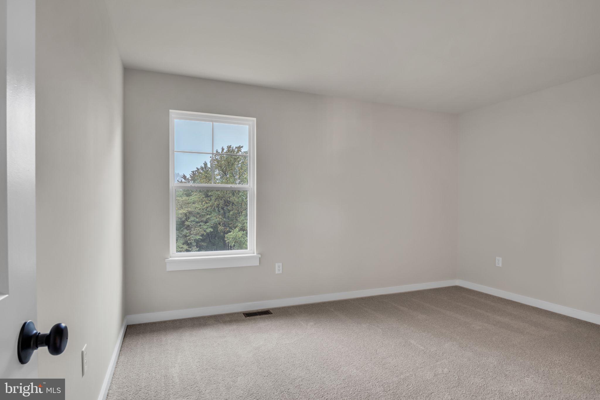 ROCKVILLE ESTATES - Residential