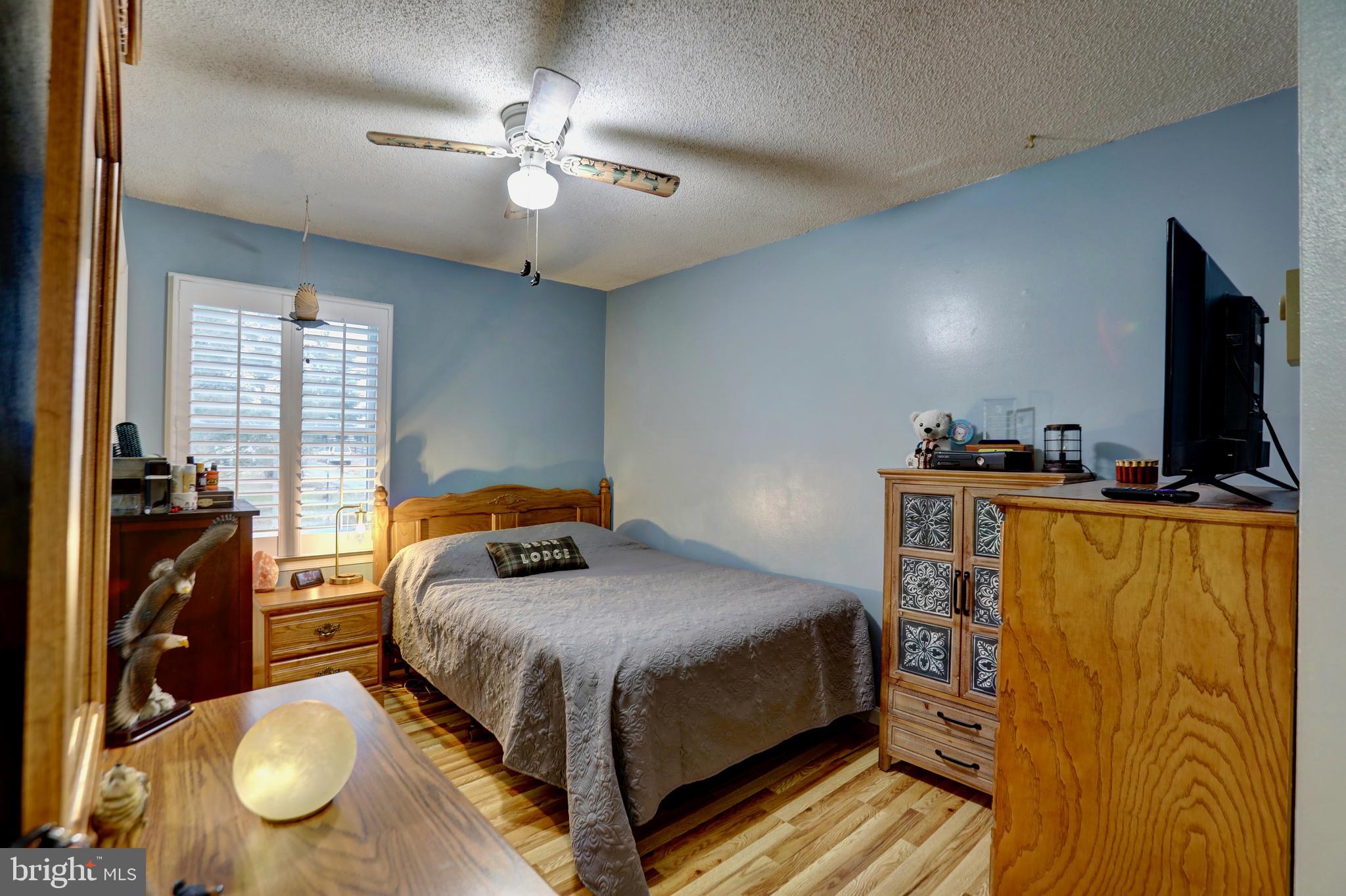 SPRING VALLEY - Residential