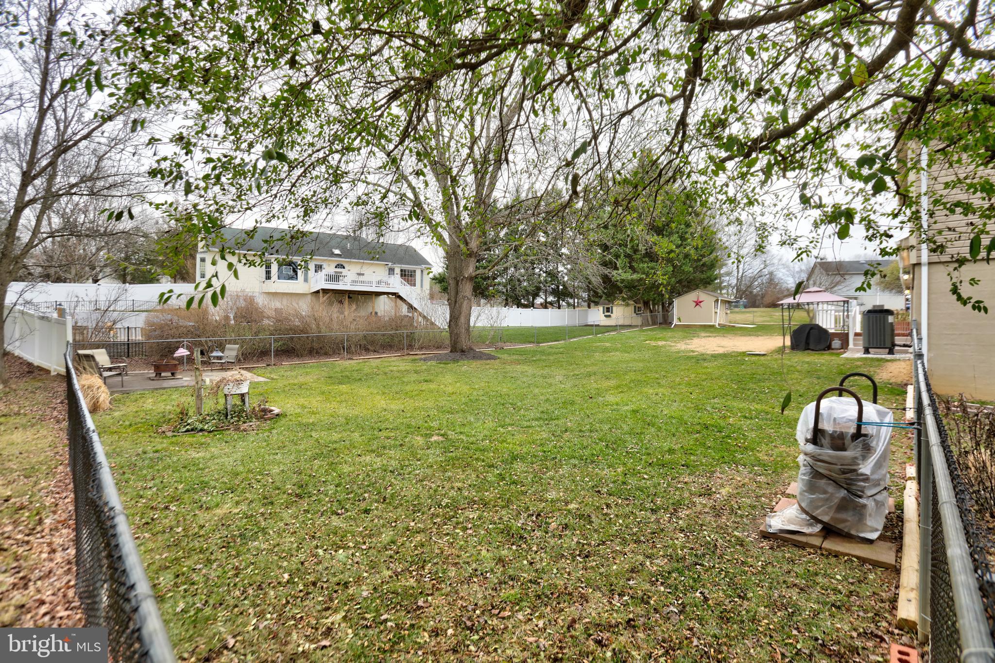 SPRING VALLEY - Residential