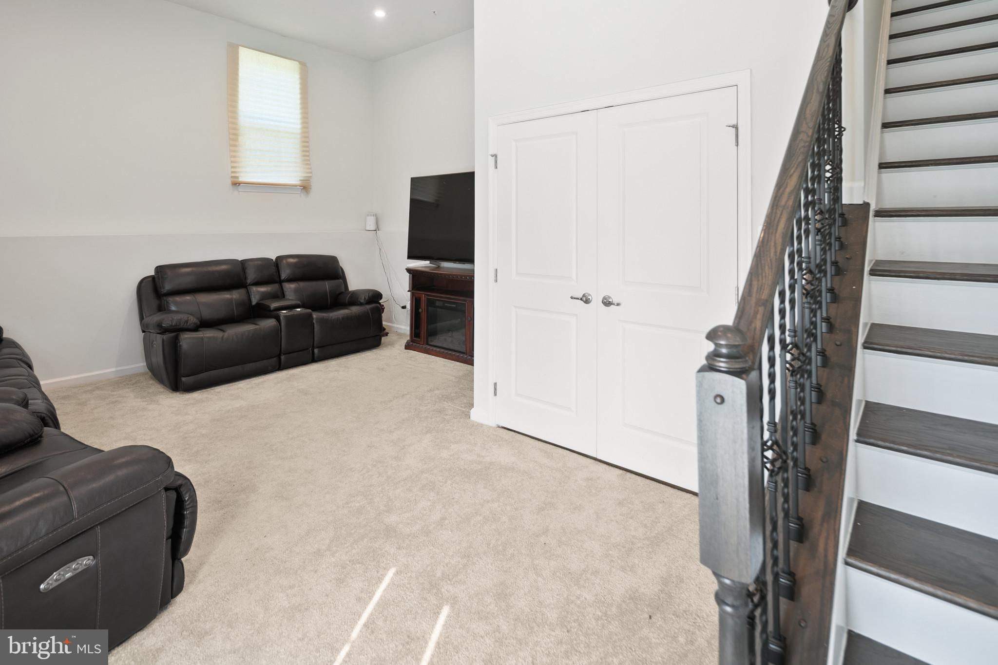 FABLE HILL - Residential