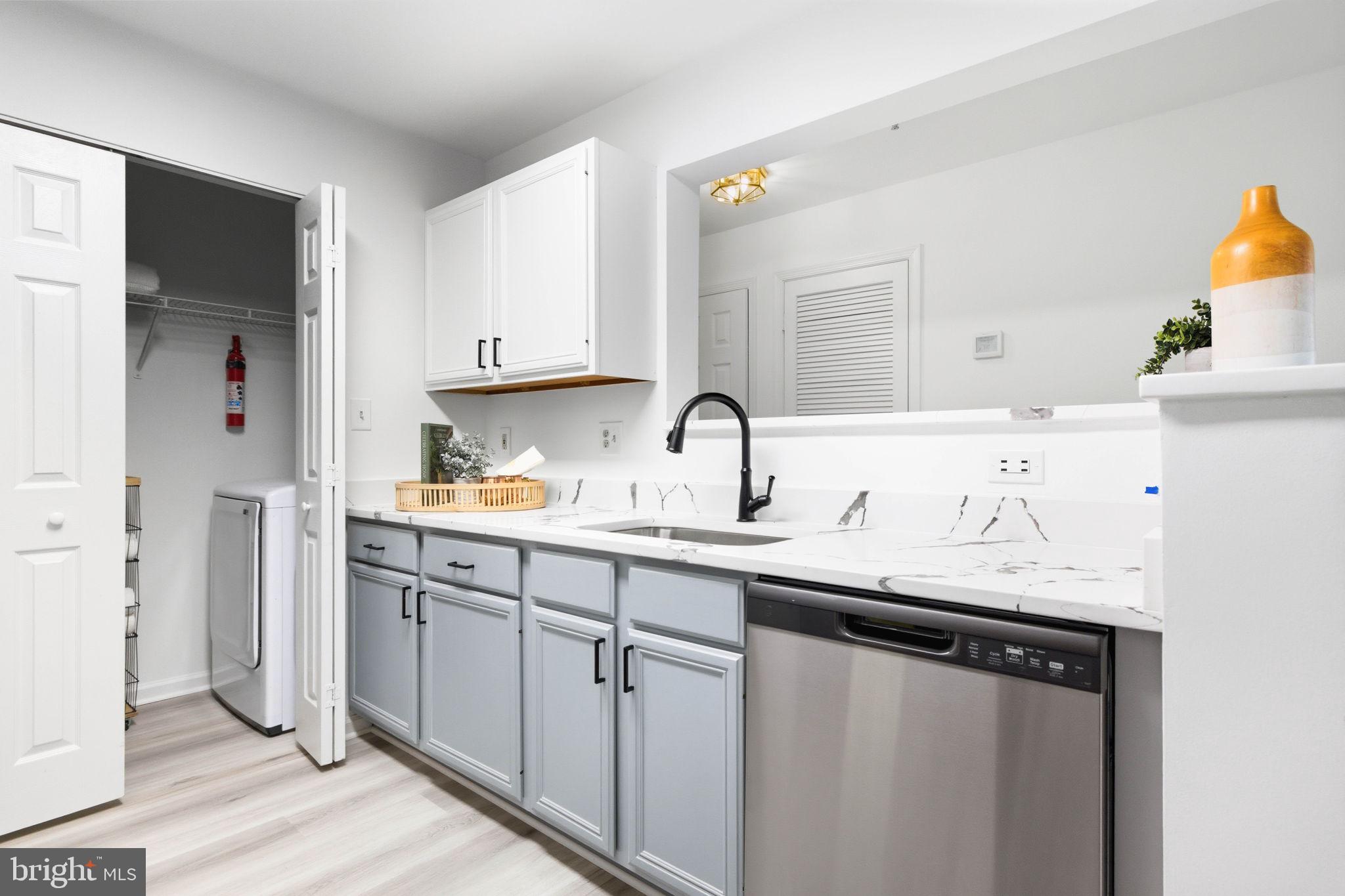 STRATFORD CONDOS - Residential