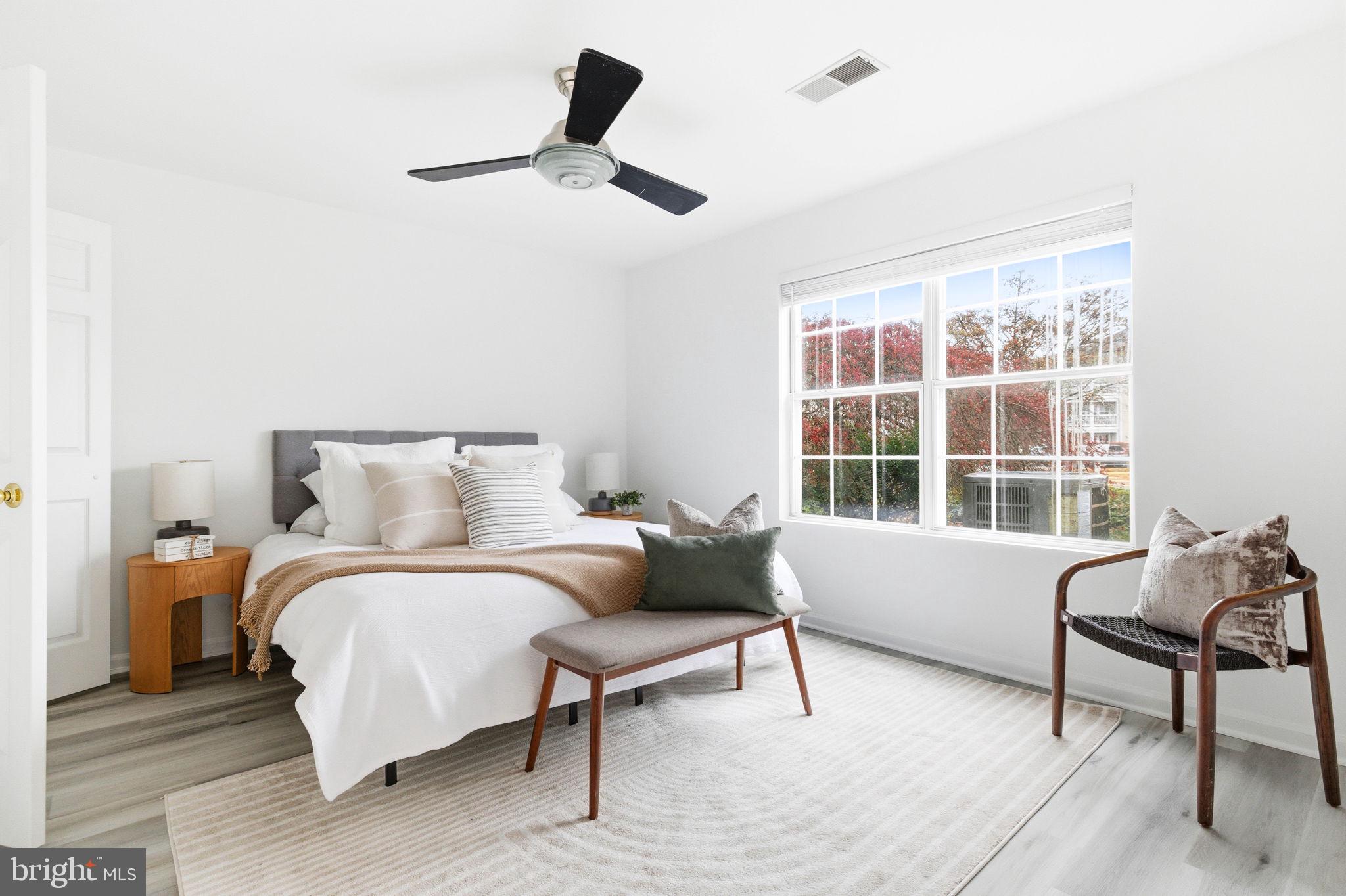 STRATFORD CONDOS - Residential