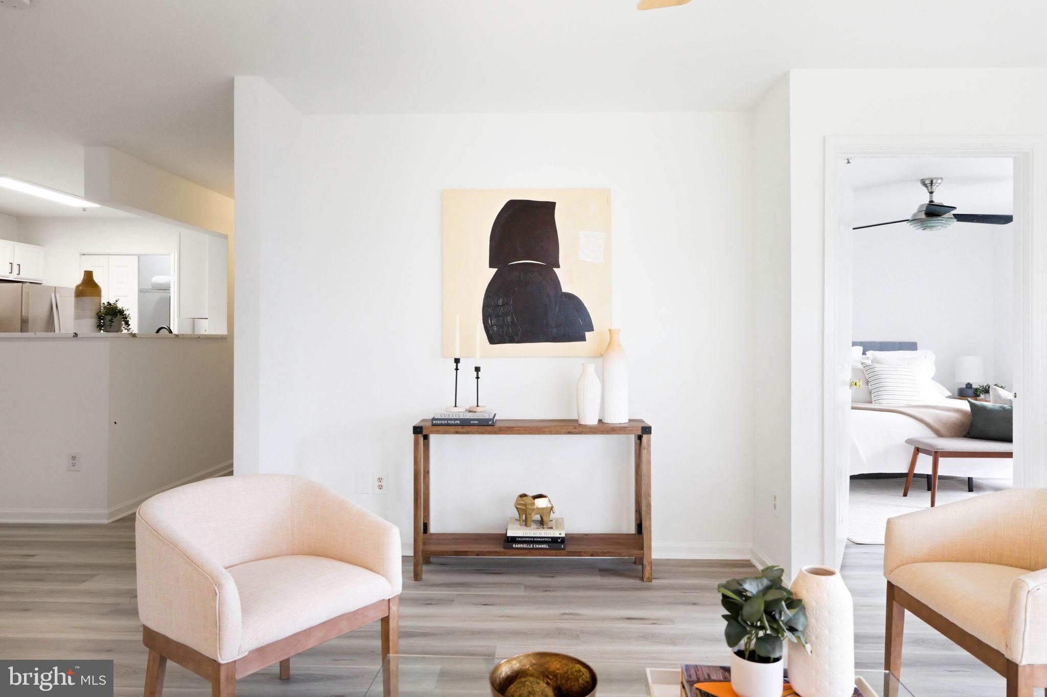 STRATFORD CONDOS - Residential