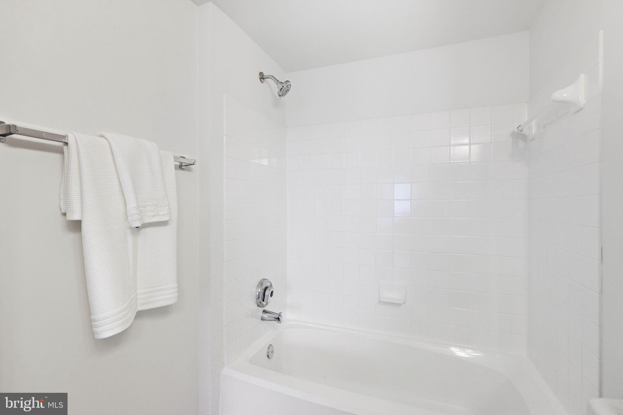 STRATFORD CONDOS - Residential