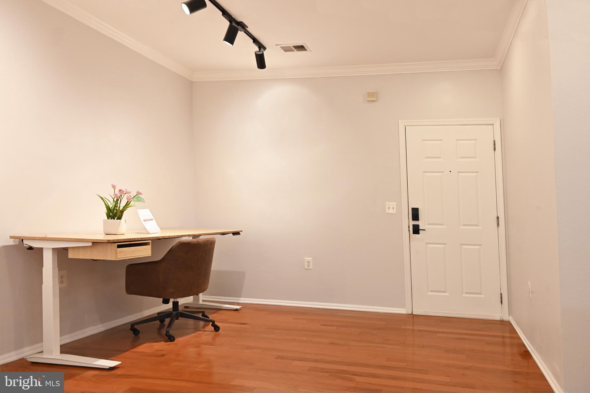 WHITE FLINT STATION - Residential