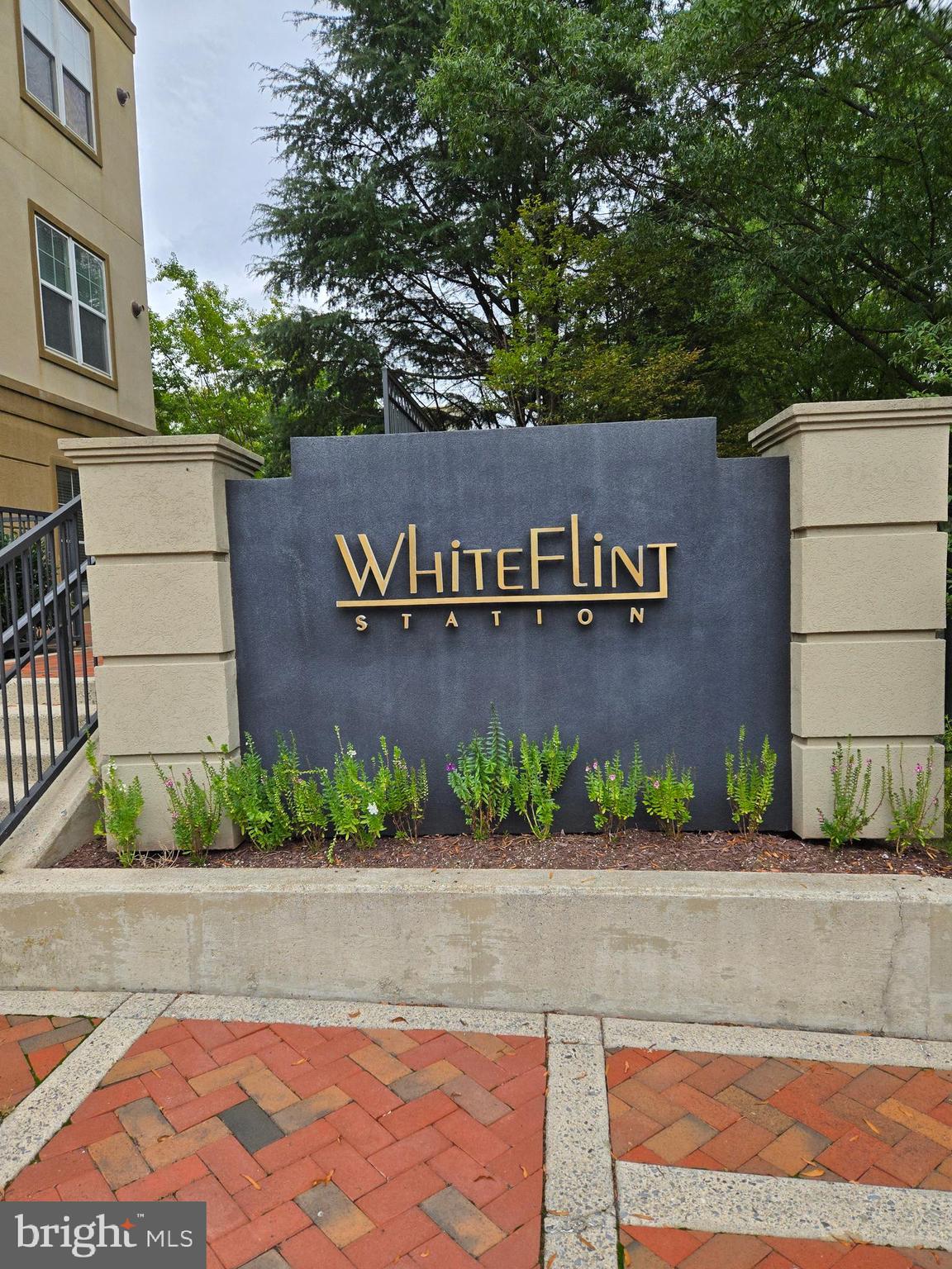 WHITE FLINT STATION - Residential