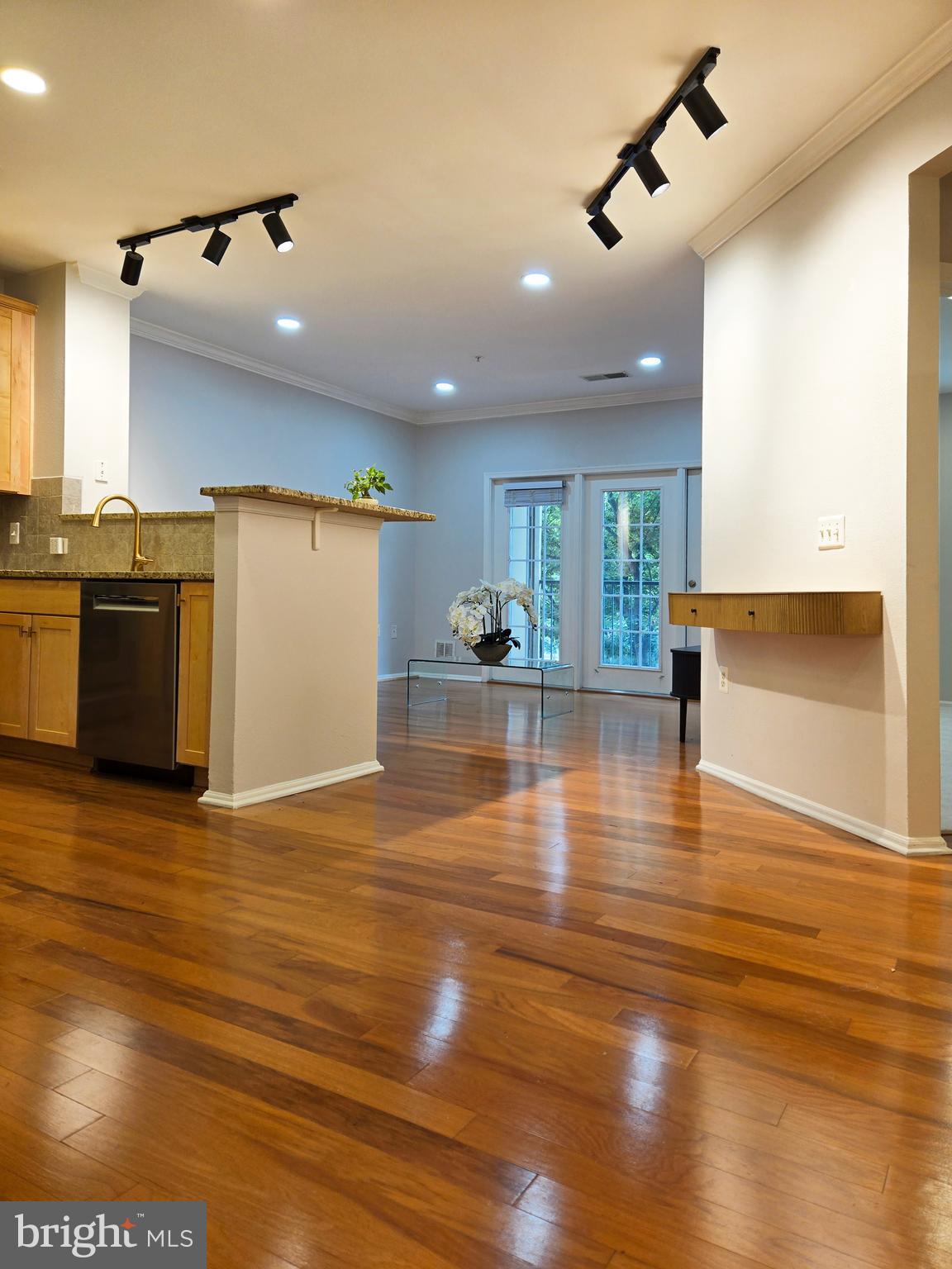 WHITE FLINT STATION - Residential