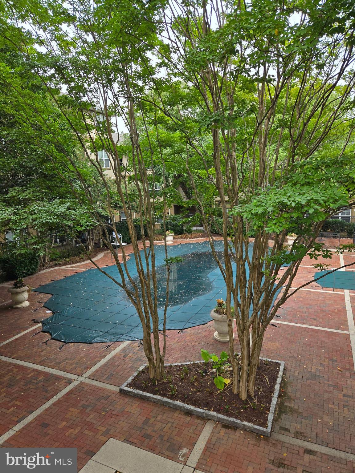 WHITE FLINT STATION - Residential